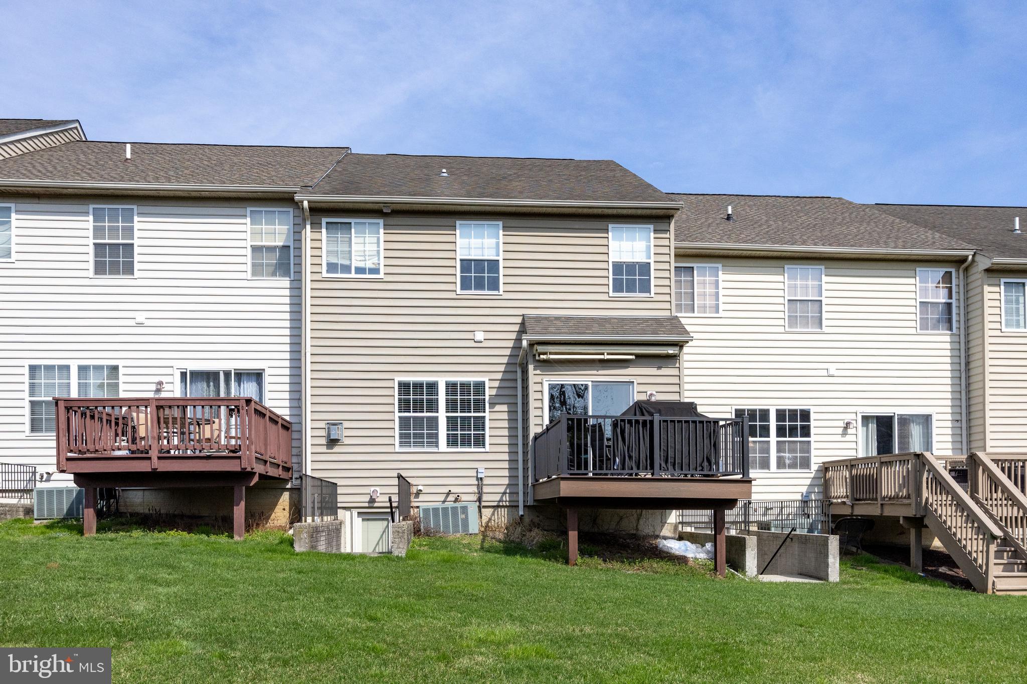 PENNS MANOR - Residential