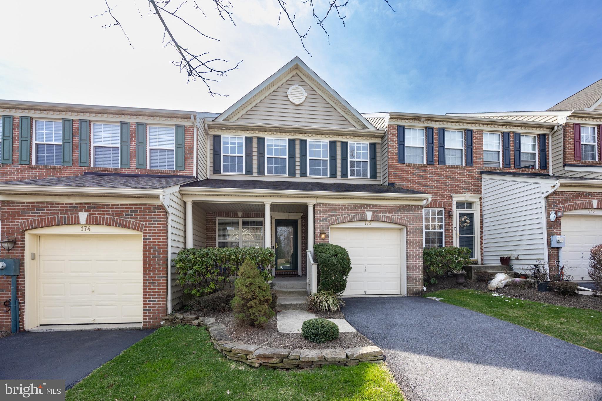 PENNS MANOR - Residential