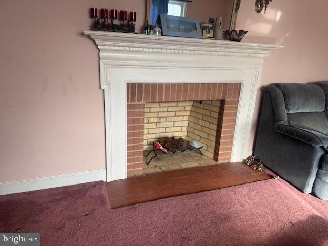 COURTHOUSE MOUNTAIN - Residential