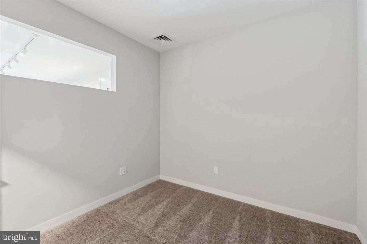 1219-23 CONSTITUTION AVENUE 2254