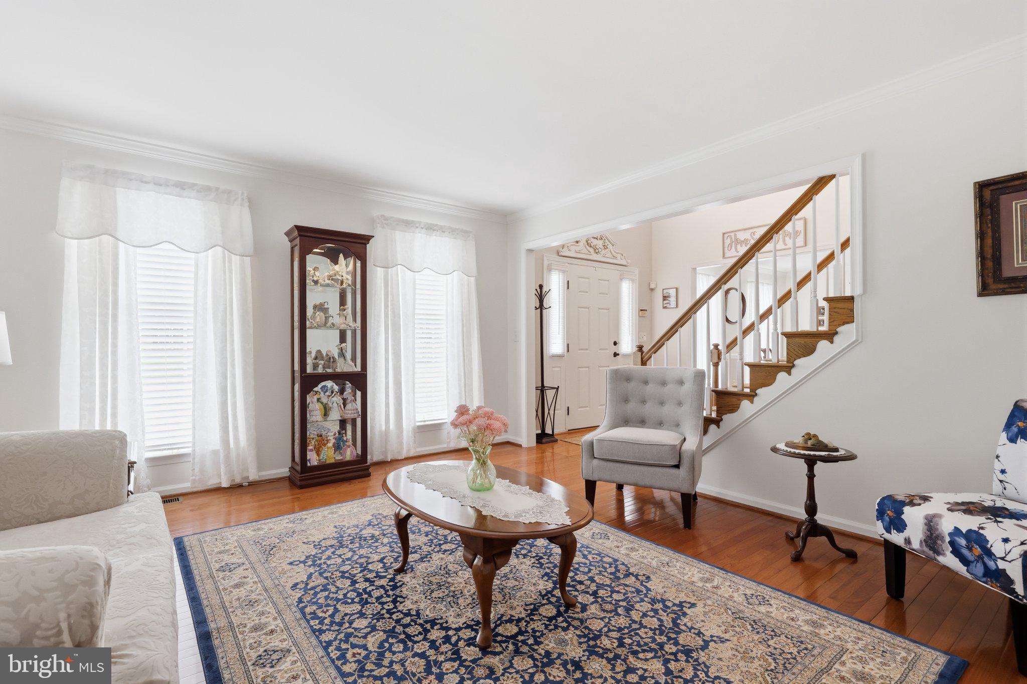 OXFORD MANOR - Residential