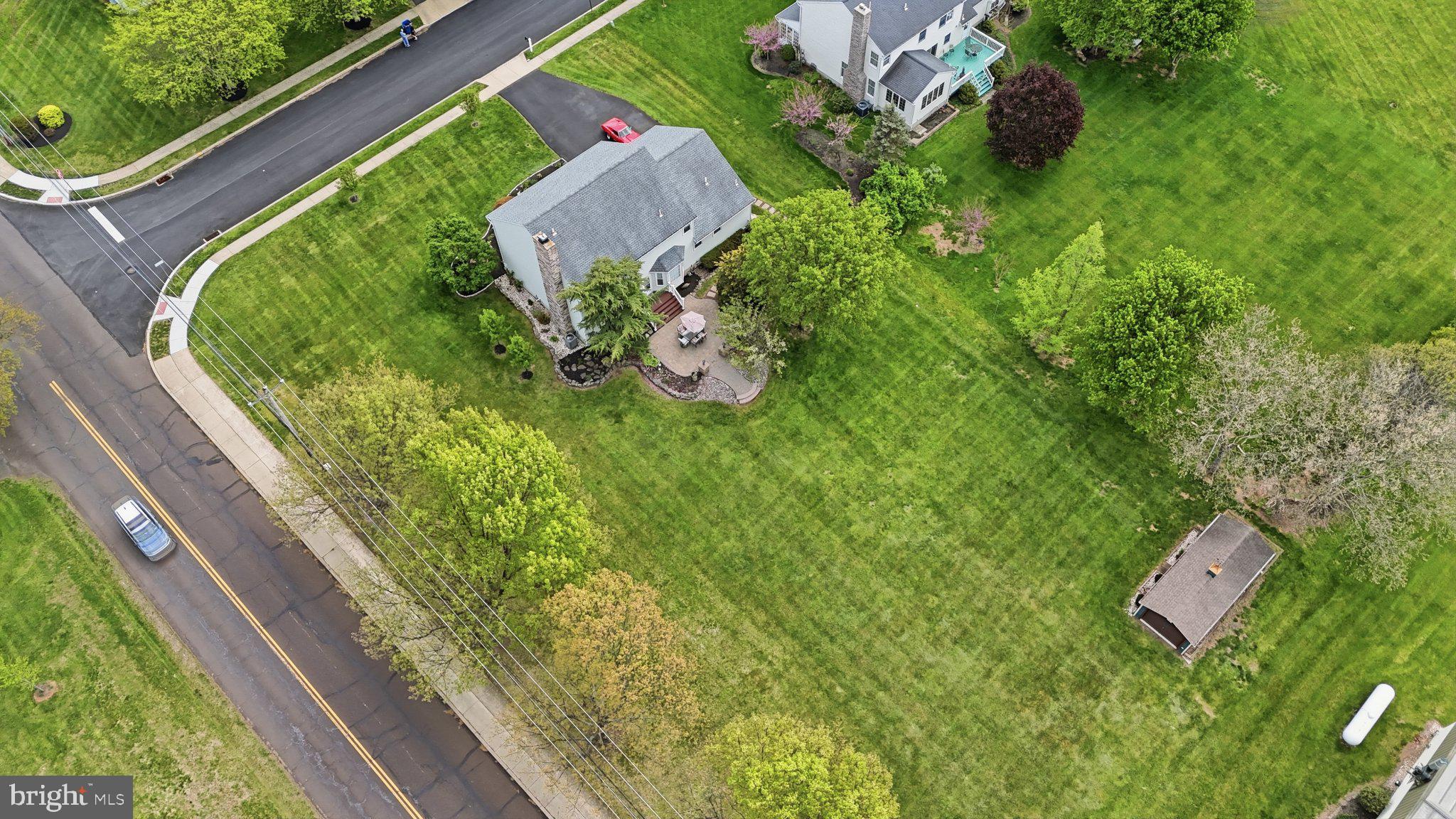 OXFORD MANOR - Residential