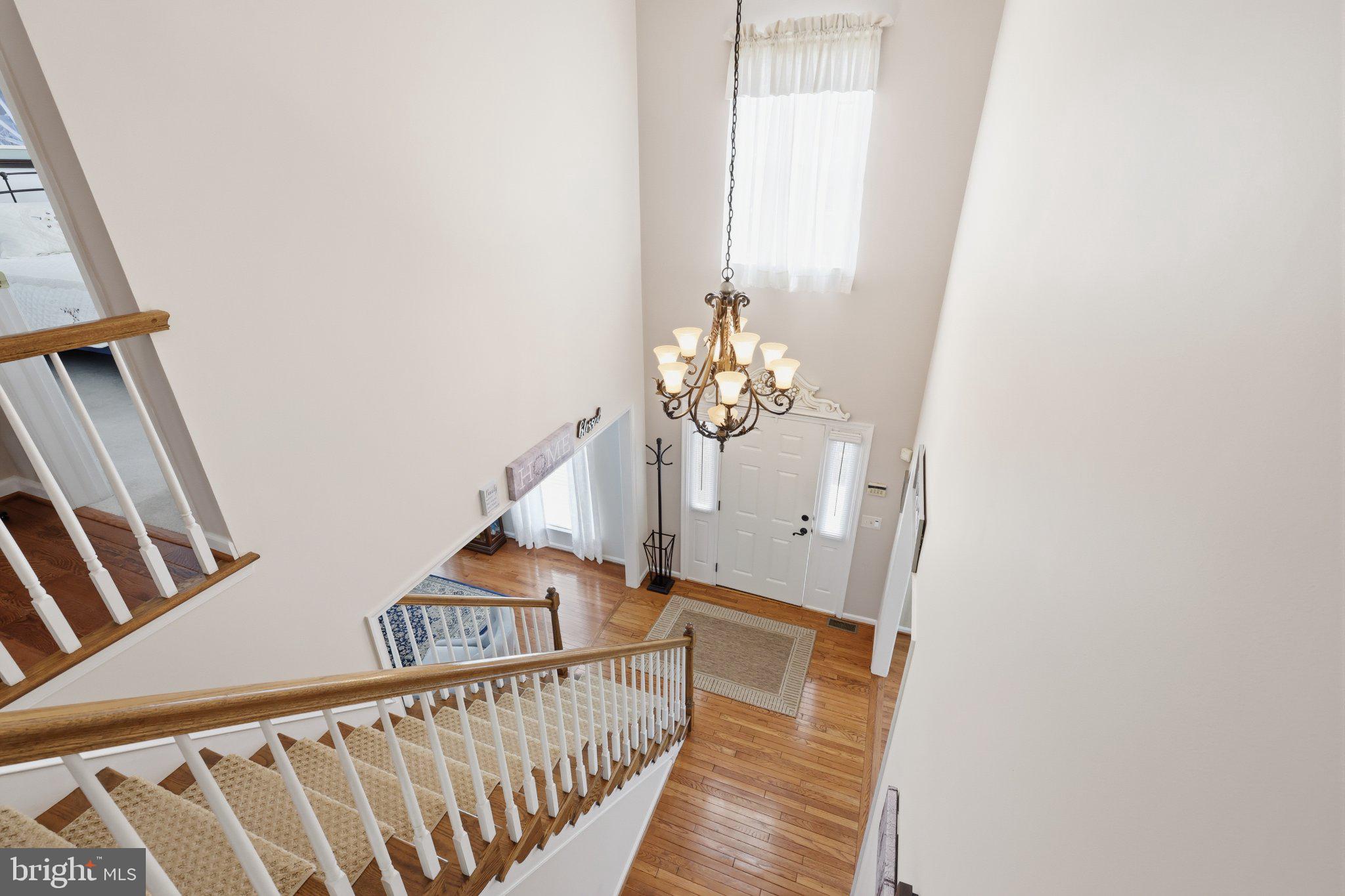OXFORD MANOR - Residential