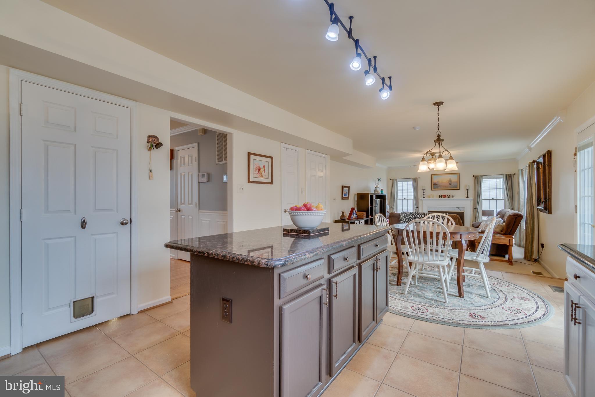 SUMMERWOOD - Residential