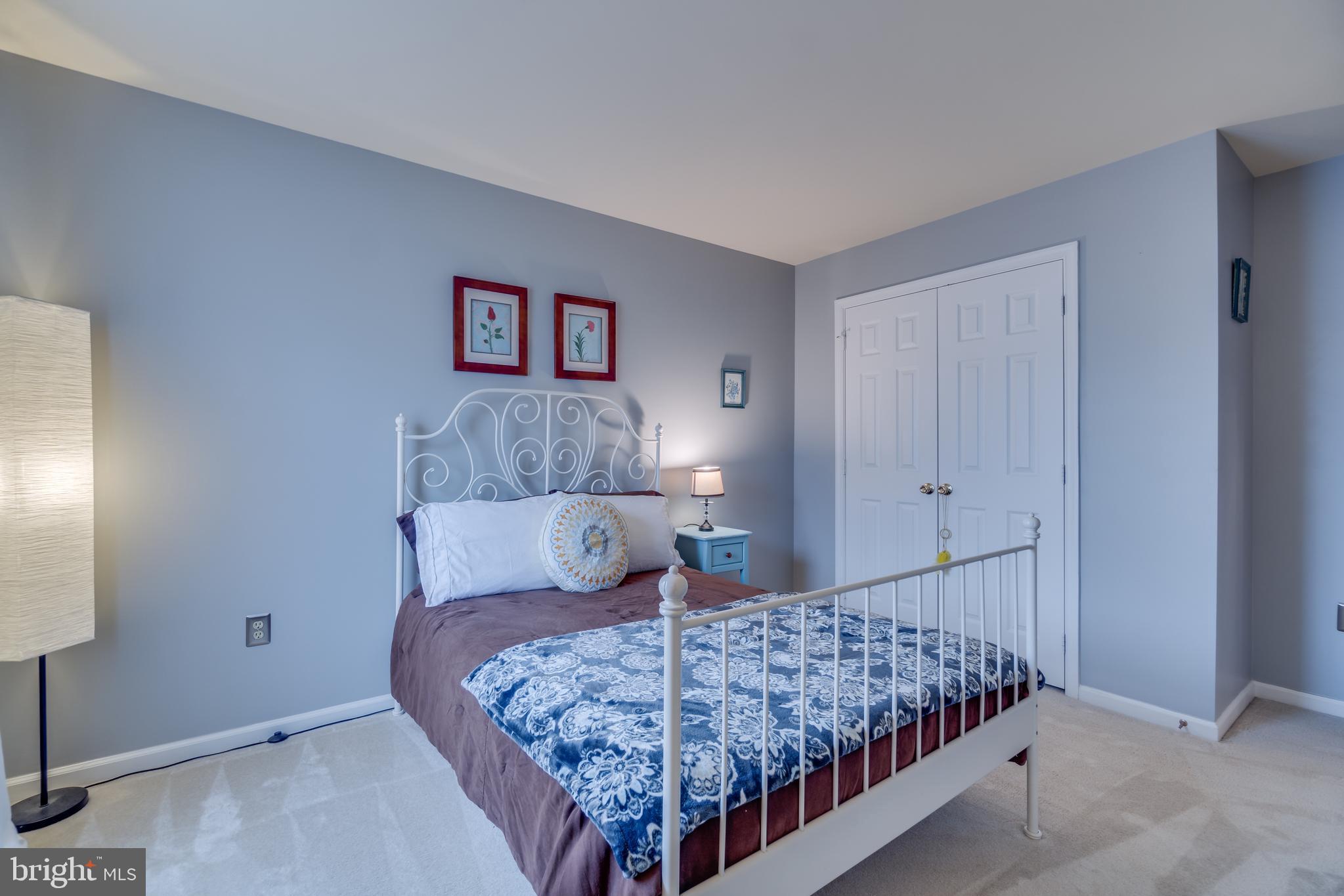 SUMMERWOOD - Residential