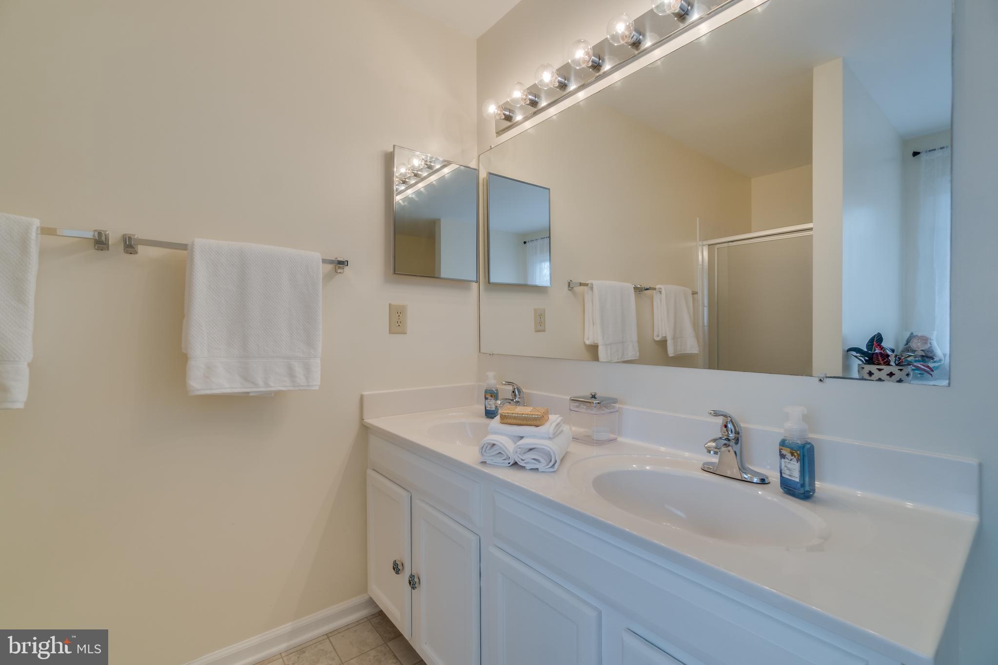 SUMMERWOOD - Residential