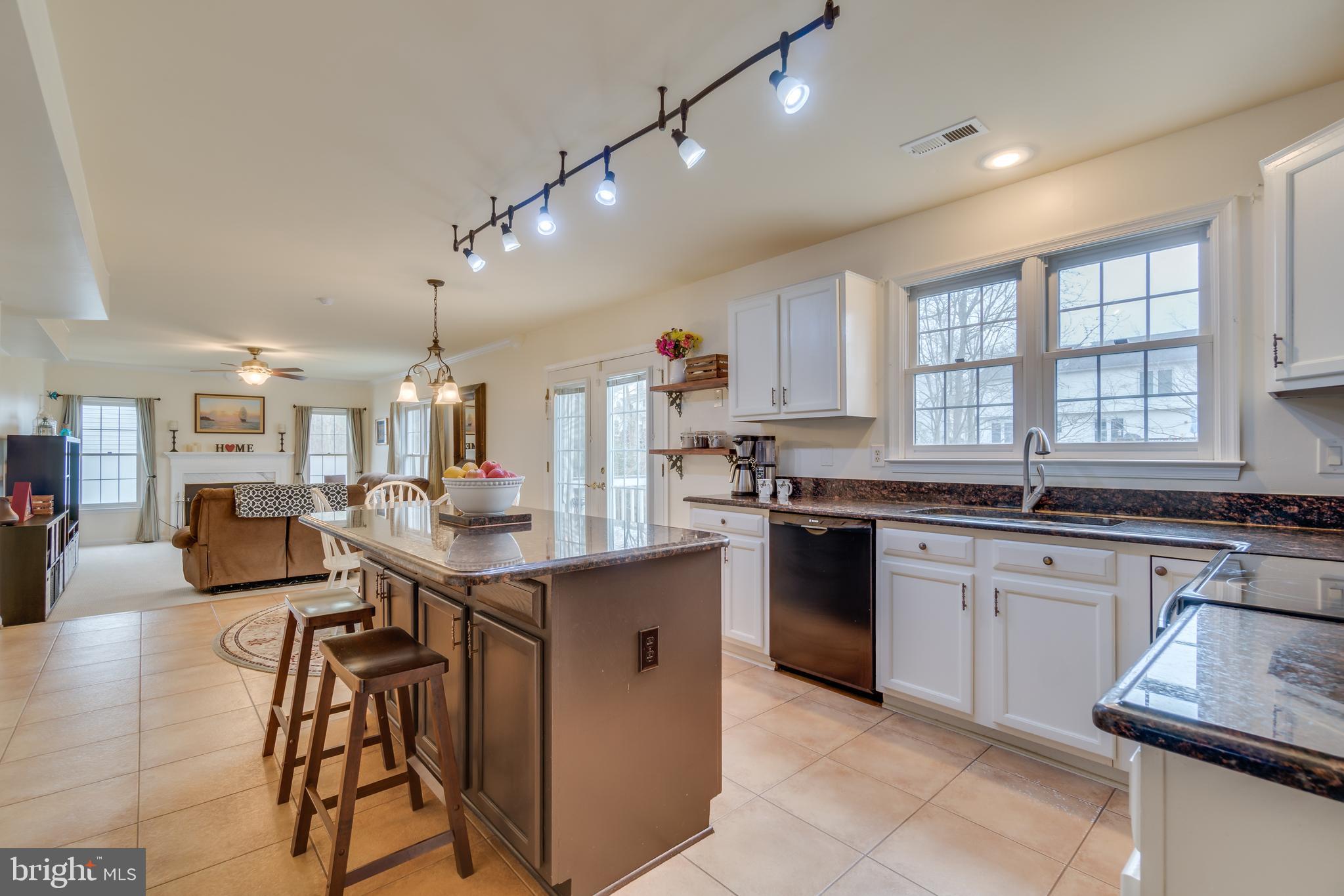 SUMMERWOOD - Residential