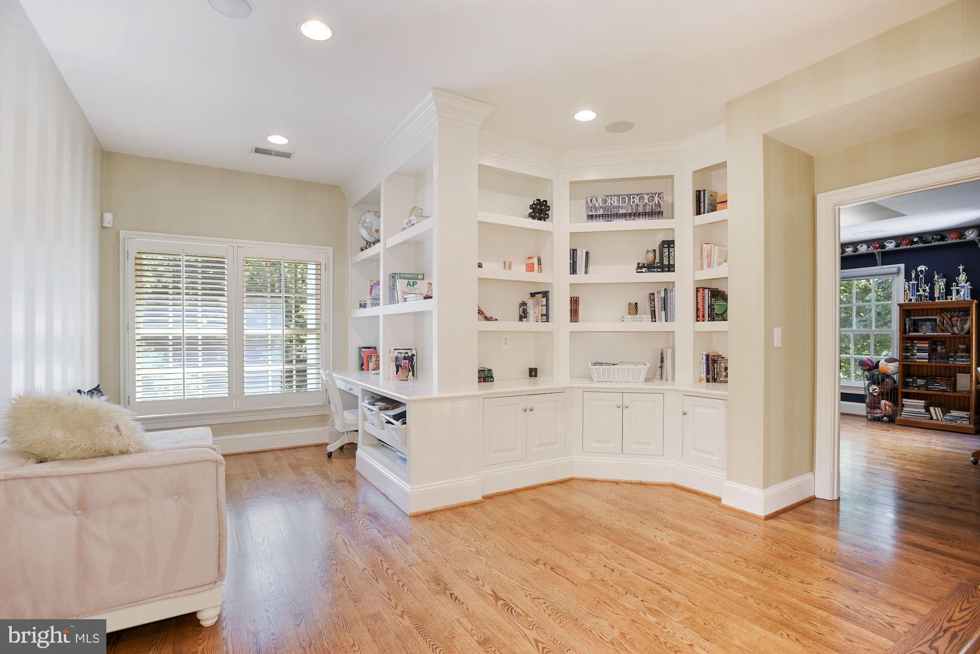 SPRINGHAVEN ESTATES - Residential