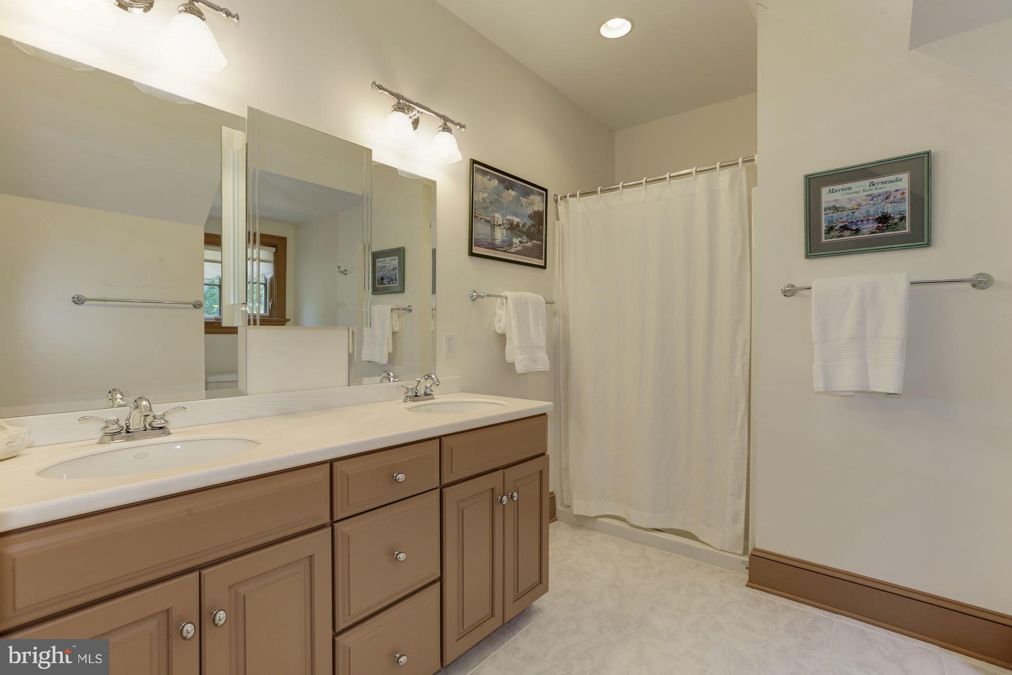 AMBERLEY - Residential