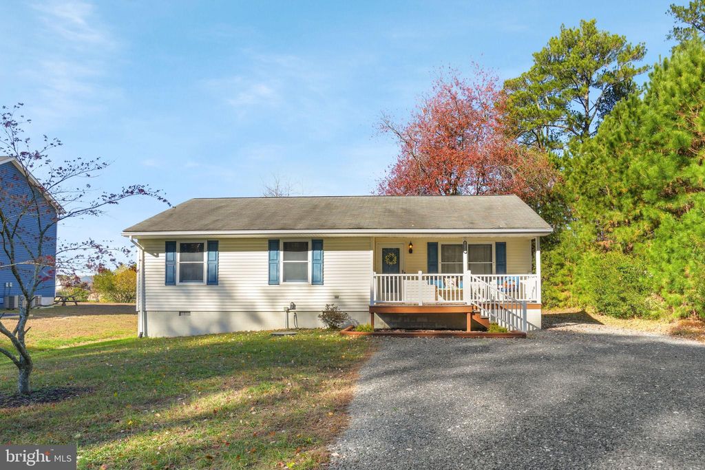 Photo of 3126 Captains Corridor, GREENBACKVILLE, VA 23356 (MLS # VAAC2002260)