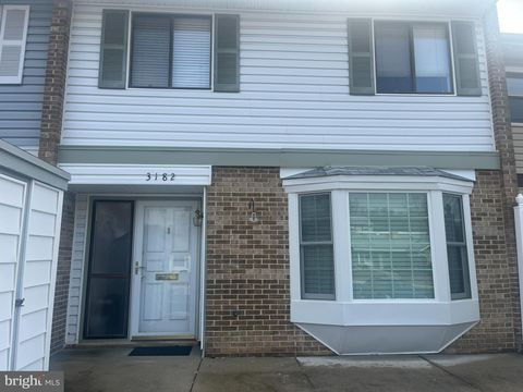 Condo For Sale - 3182 Adderley Court #240-E<br/> SILVER SPRING, MD 20906
