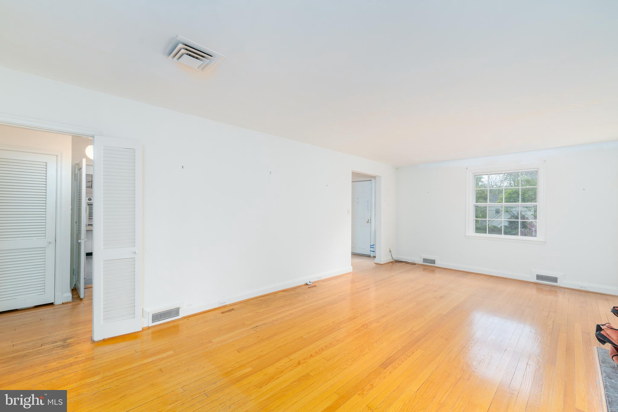 WEST TOWSON - Residential