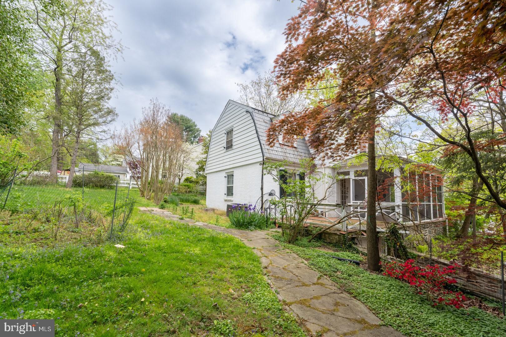 WEST TOWSON - Residential