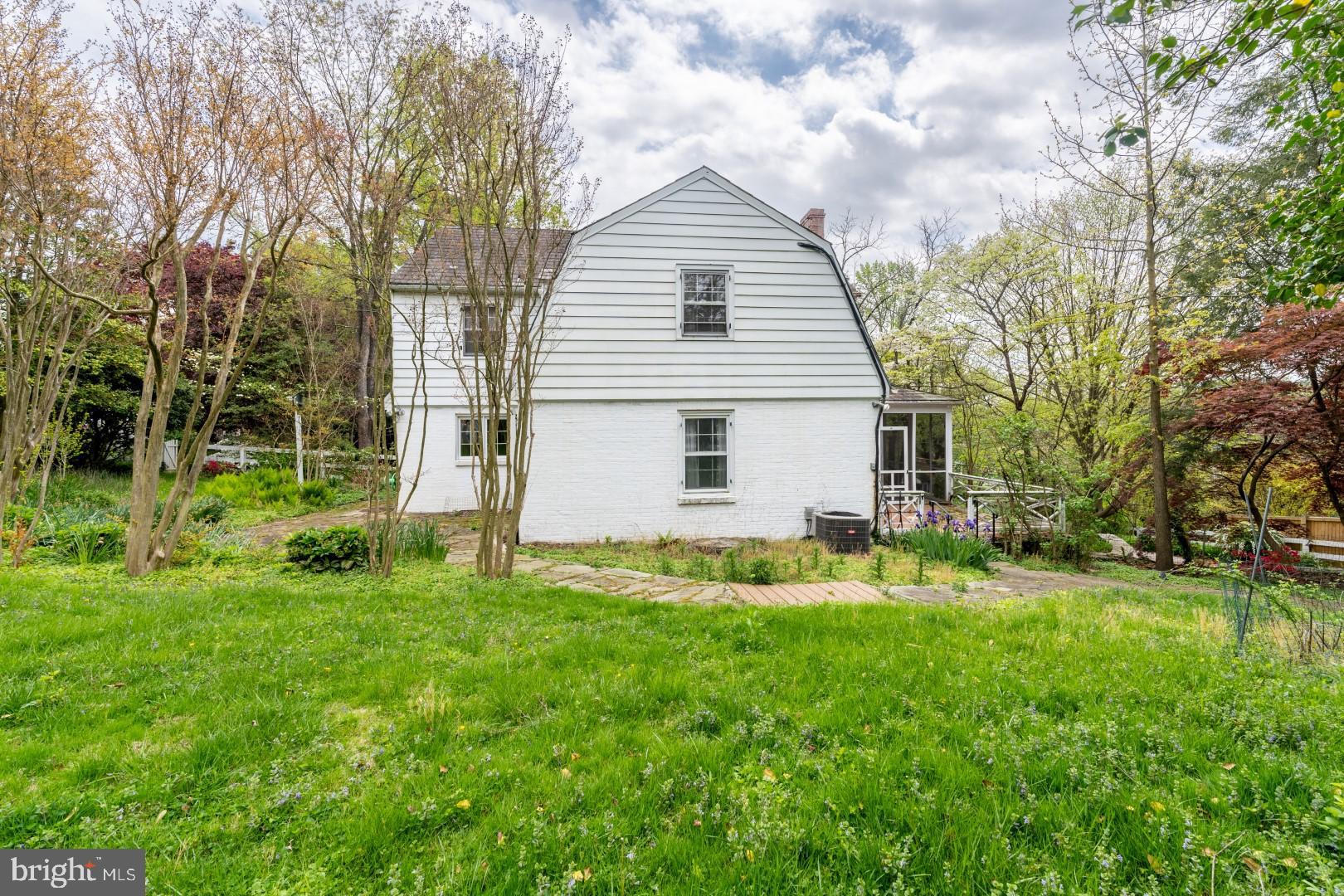 WEST TOWSON - Residential