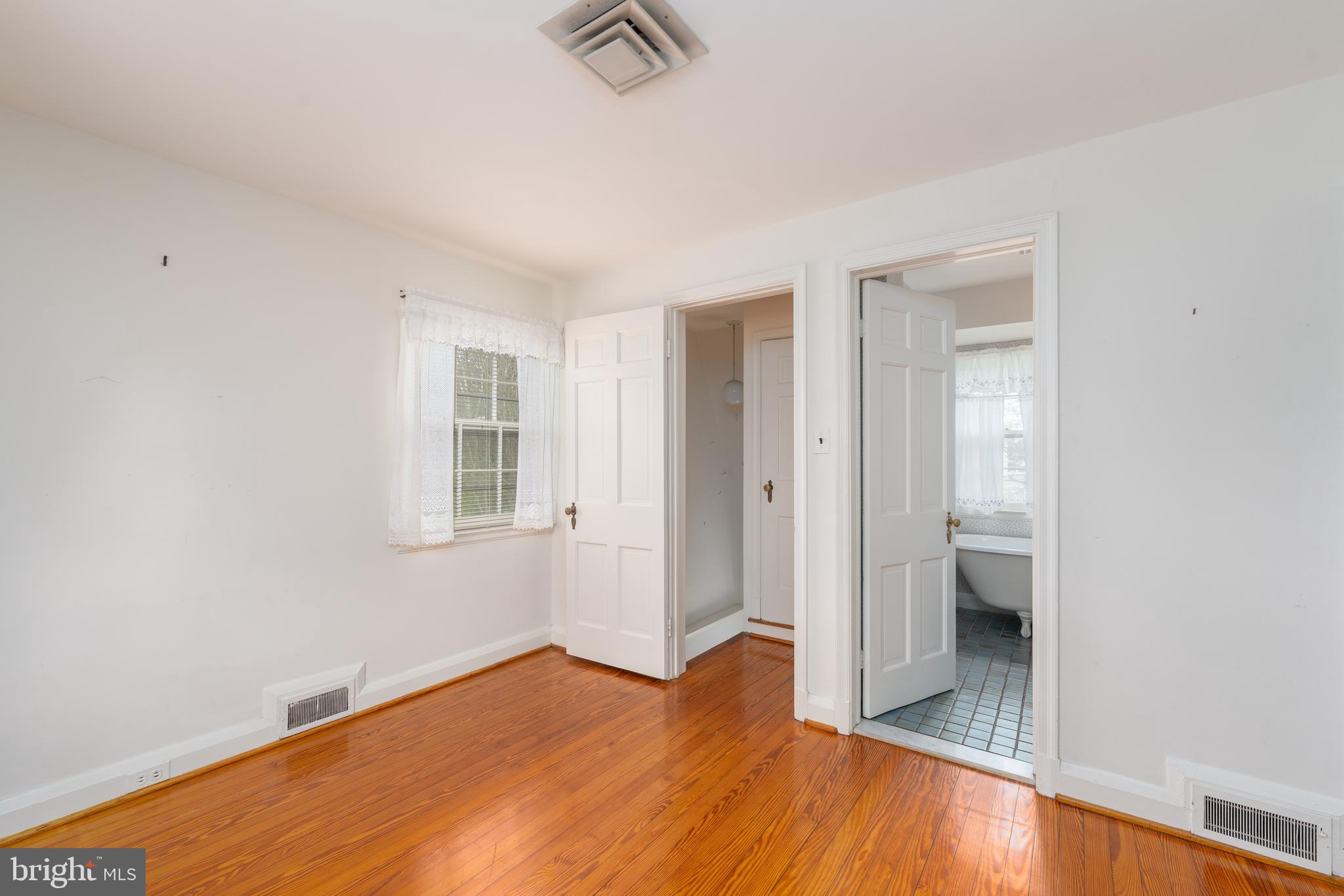 WEST TOWSON - Residential