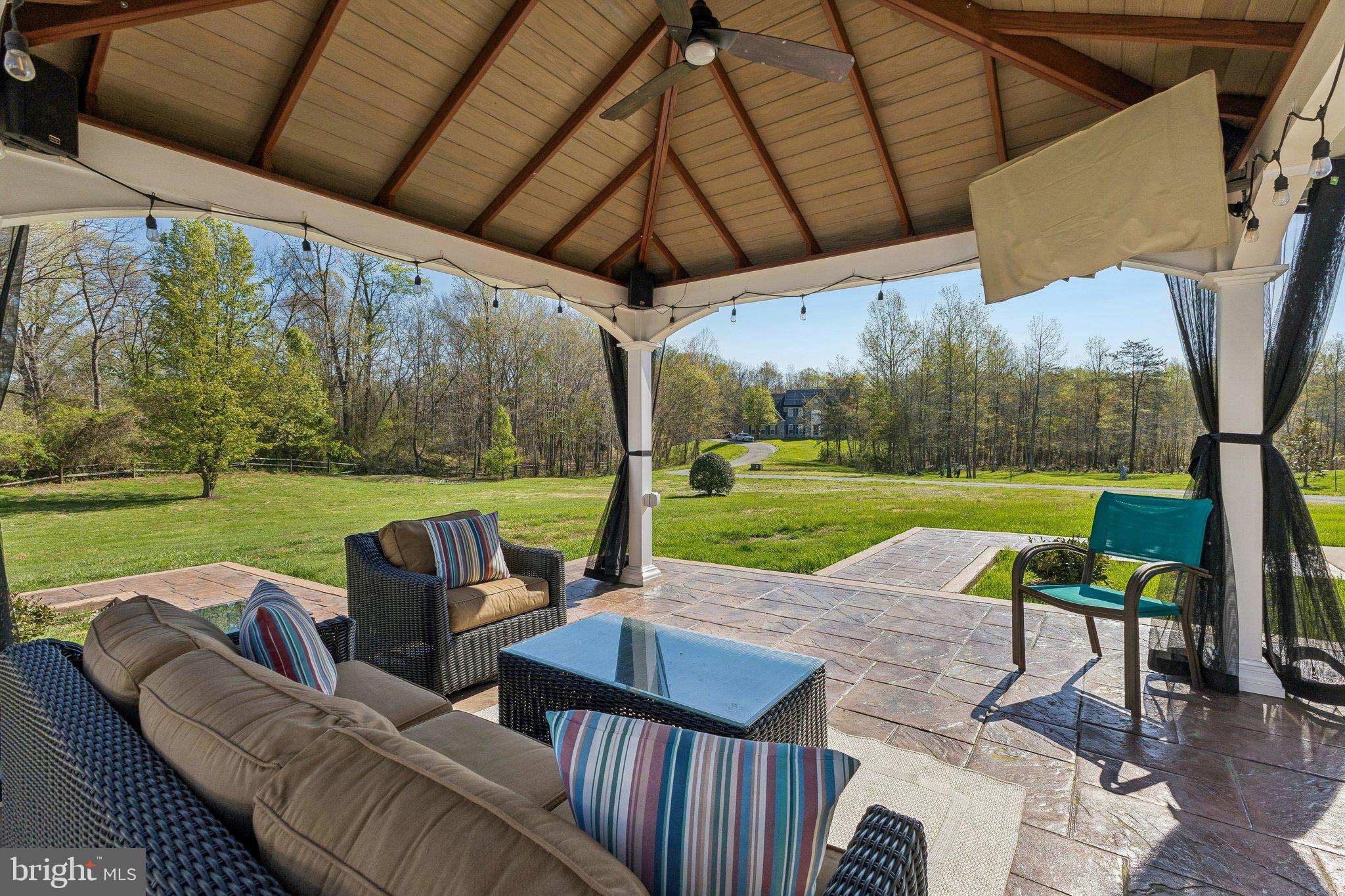 LONGLEAF-PLAT 1> - Residential