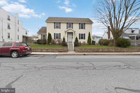 552 N SPRING STREET MIDDLETOWN PA 17057