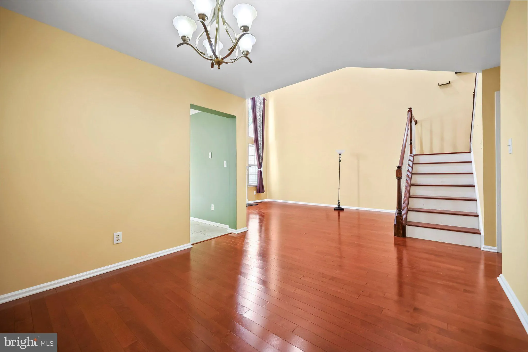 Bridgewater, New Jersey 08807, United States, 2 Bedrooms Bedrooms, ,3 BathroomsBathrooms,Residential,Active,135289