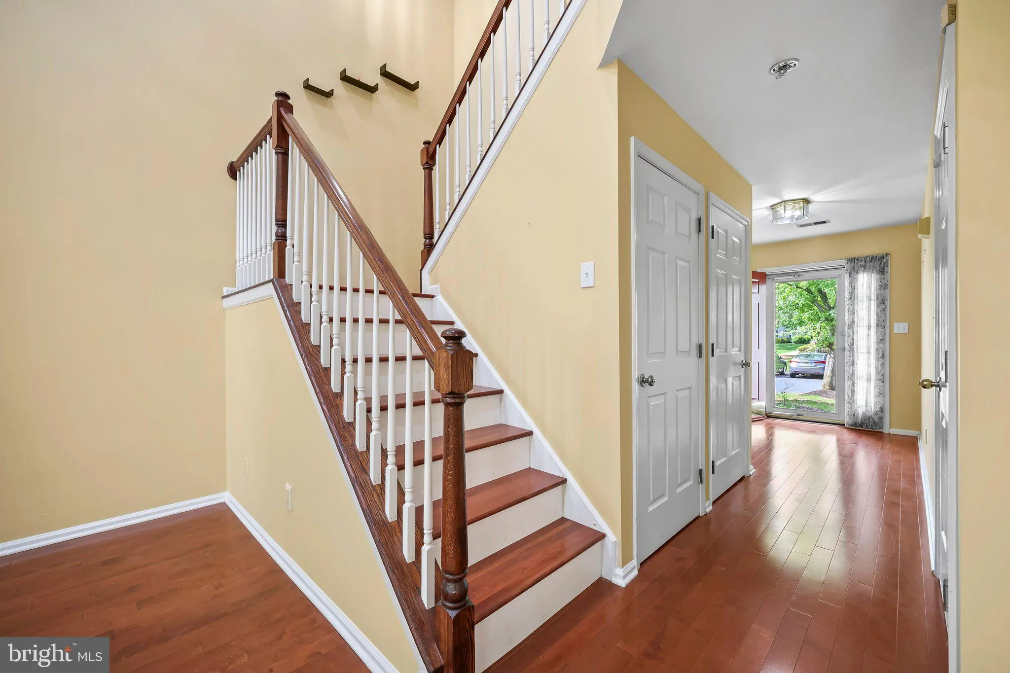 Bridgewater, New Jersey 08807, United States, 2 Bedrooms Bedrooms, ,3 BathroomsBathrooms,Residential,Active,135289