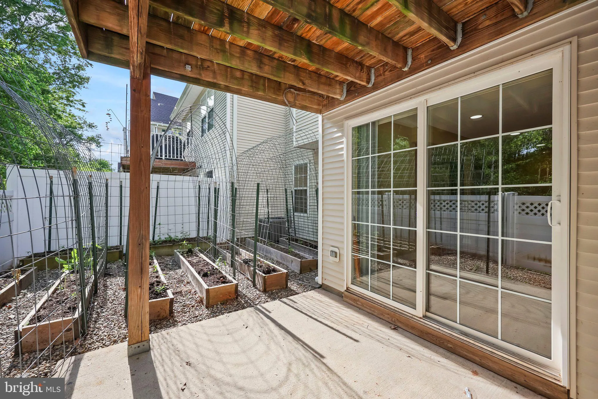 Bridgewater, New Jersey 08807, United States, 2 Bedrooms Bedrooms, ,3 BathroomsBathrooms,Residential,Active,135289