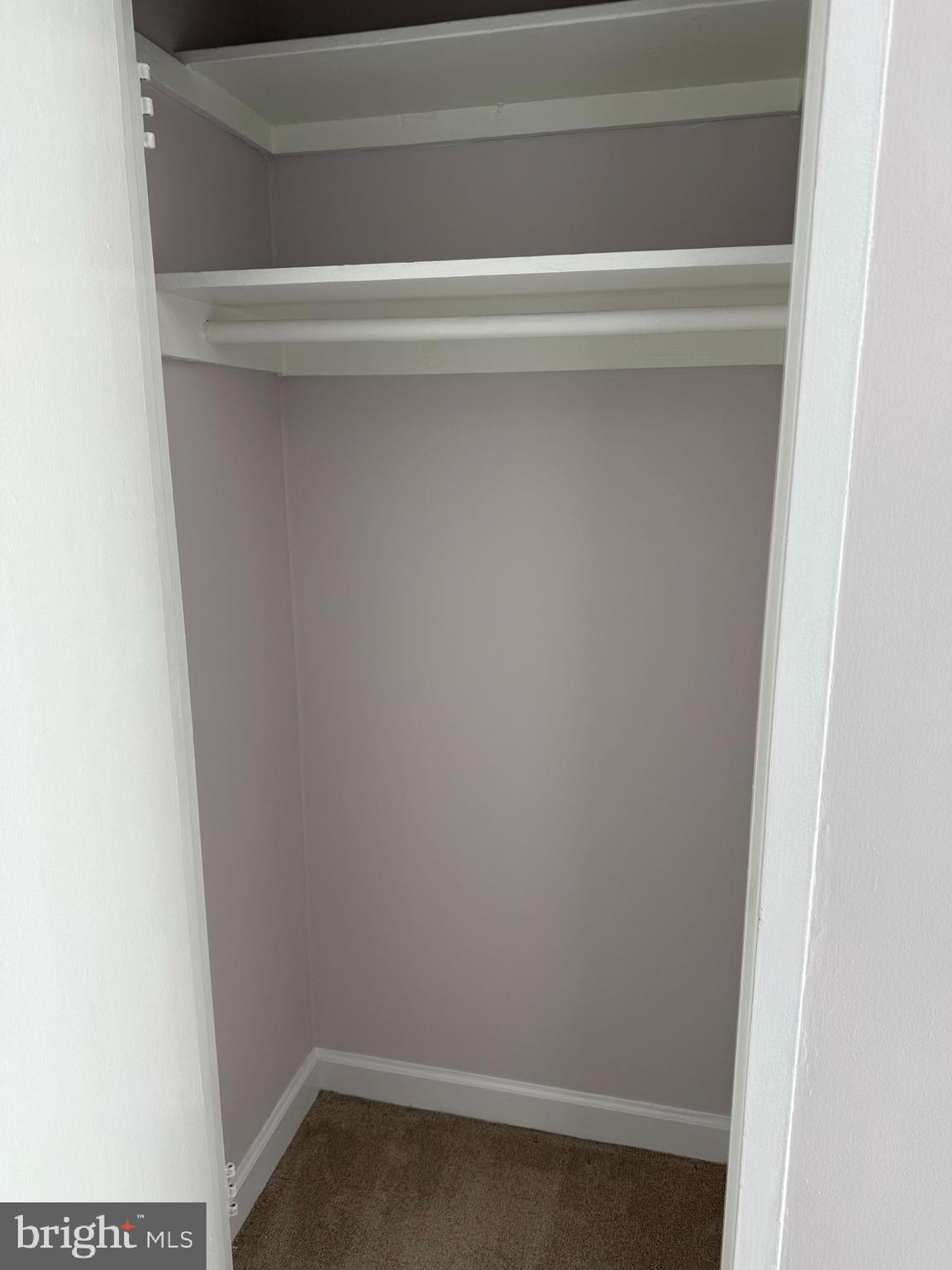 RIVER PLACE - Residential Lease