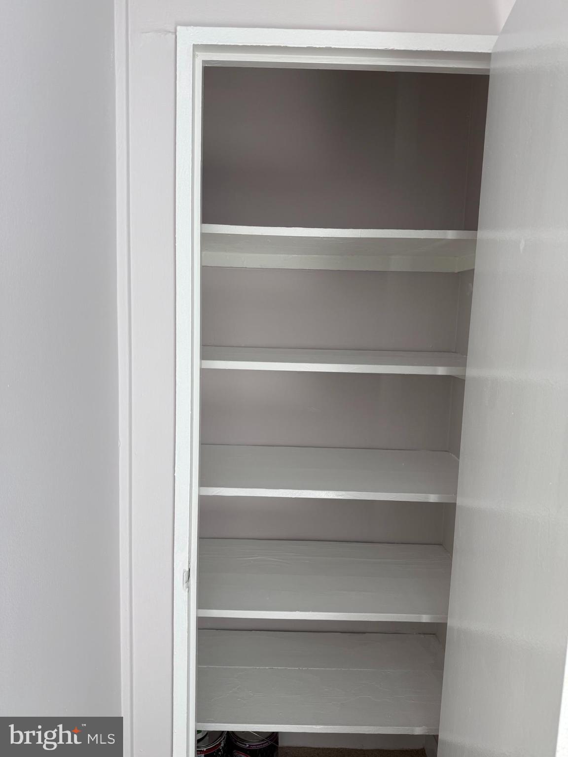 RIVER PLACE - Residential Lease