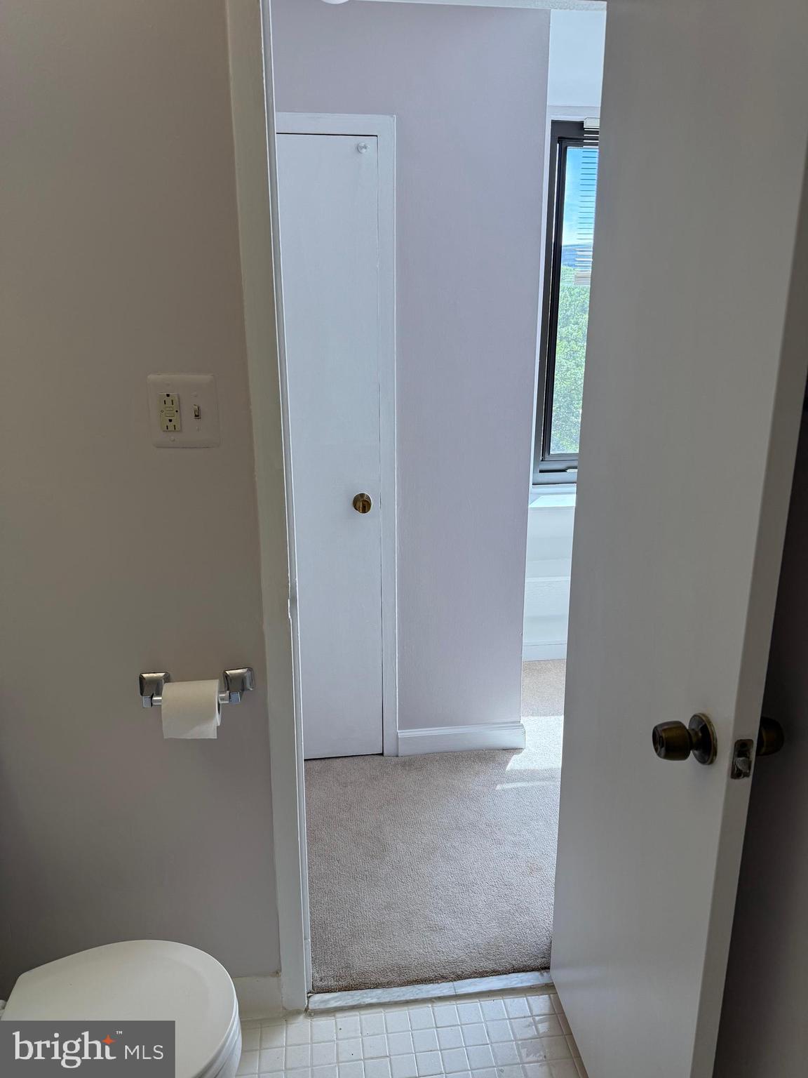 RIVER PLACE - Residential Lease