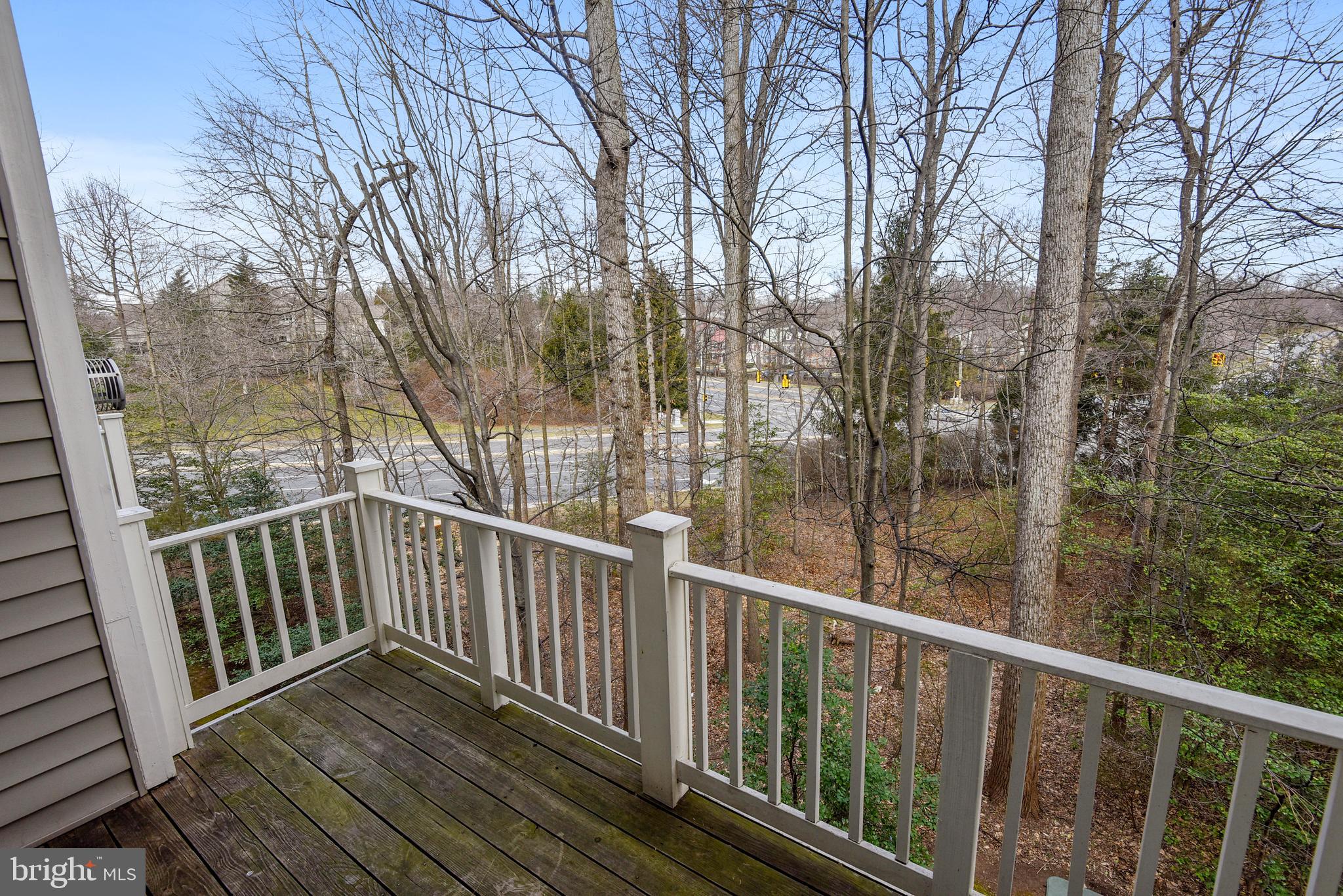 SUTTON RIDGE - Residential