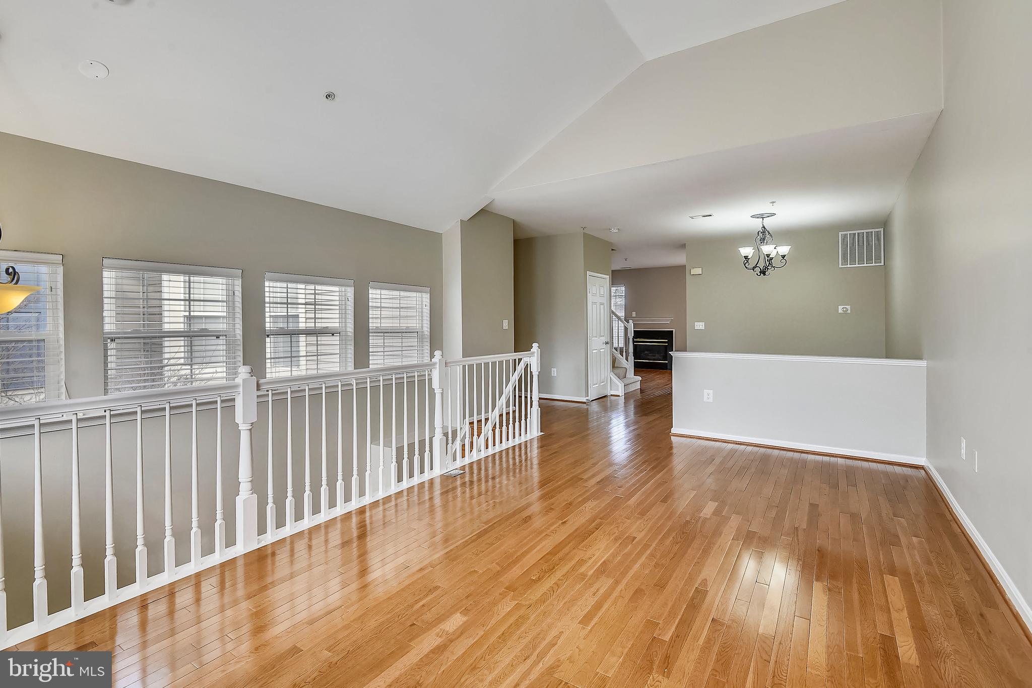 SUTTON RIDGE - Residential