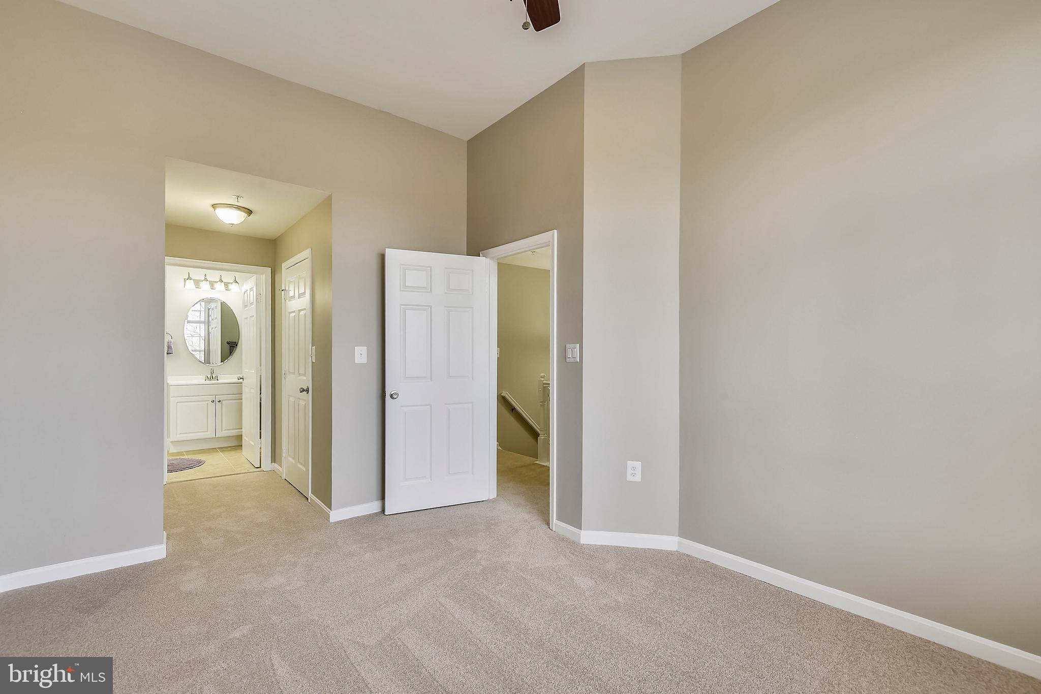 SUTTON RIDGE - Residential