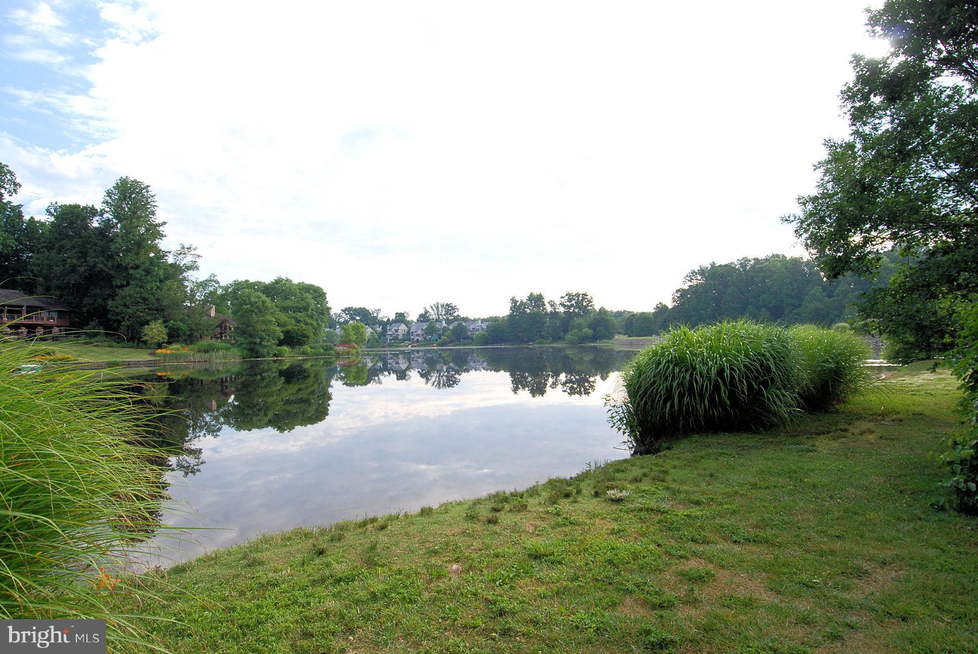 SUTTON RIDGE - Residential