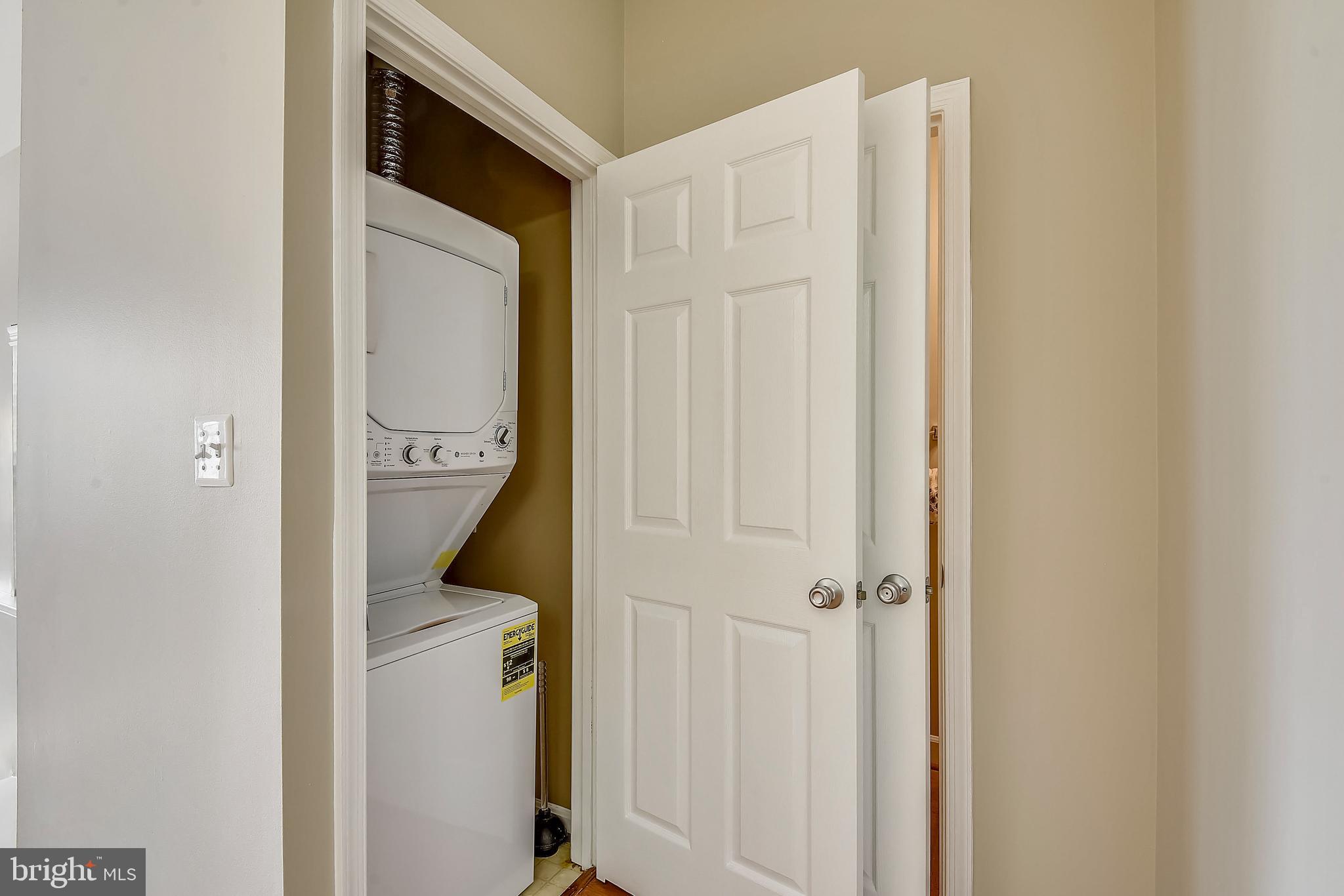 SUTTON RIDGE - Residential