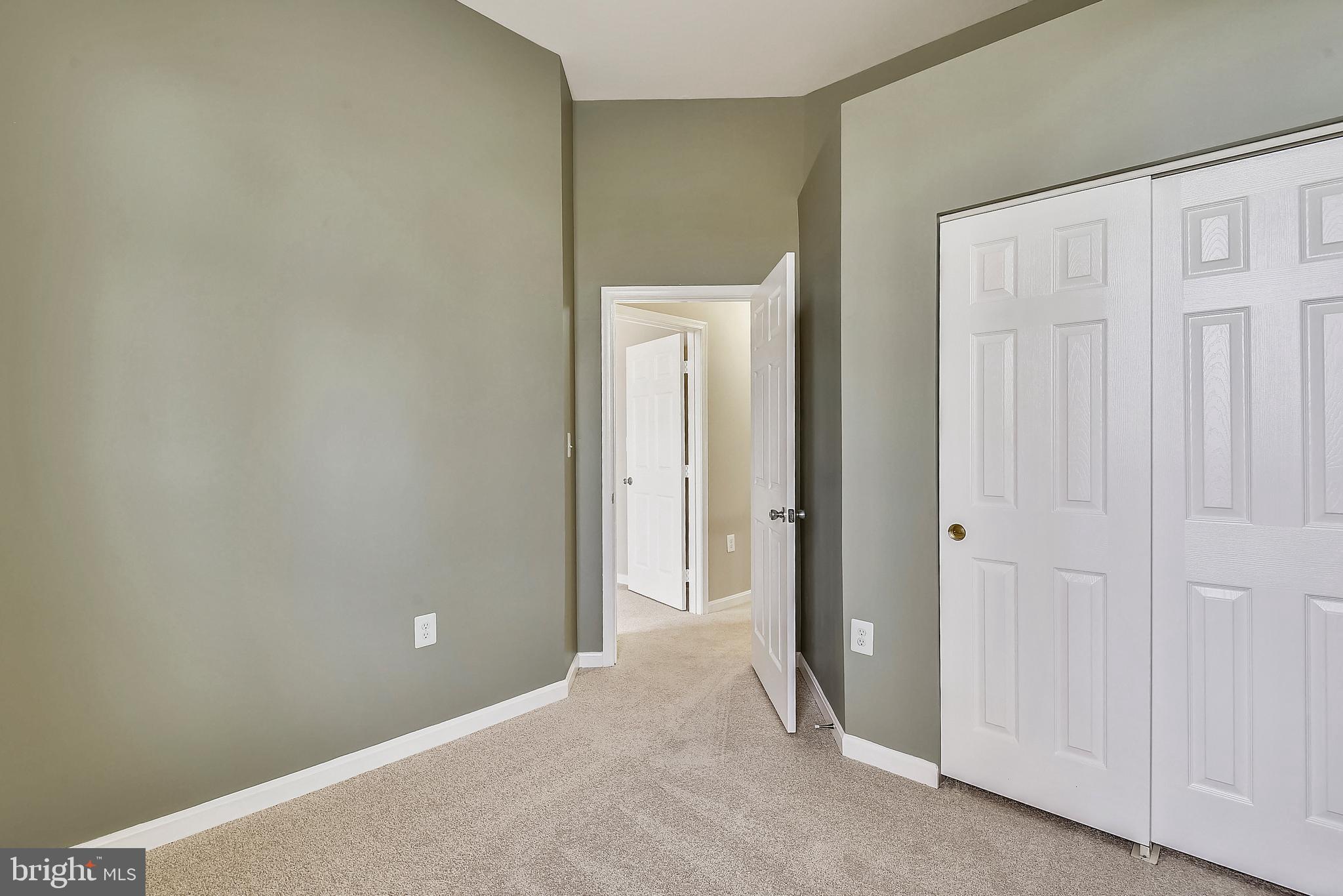 SUTTON RIDGE - Residential