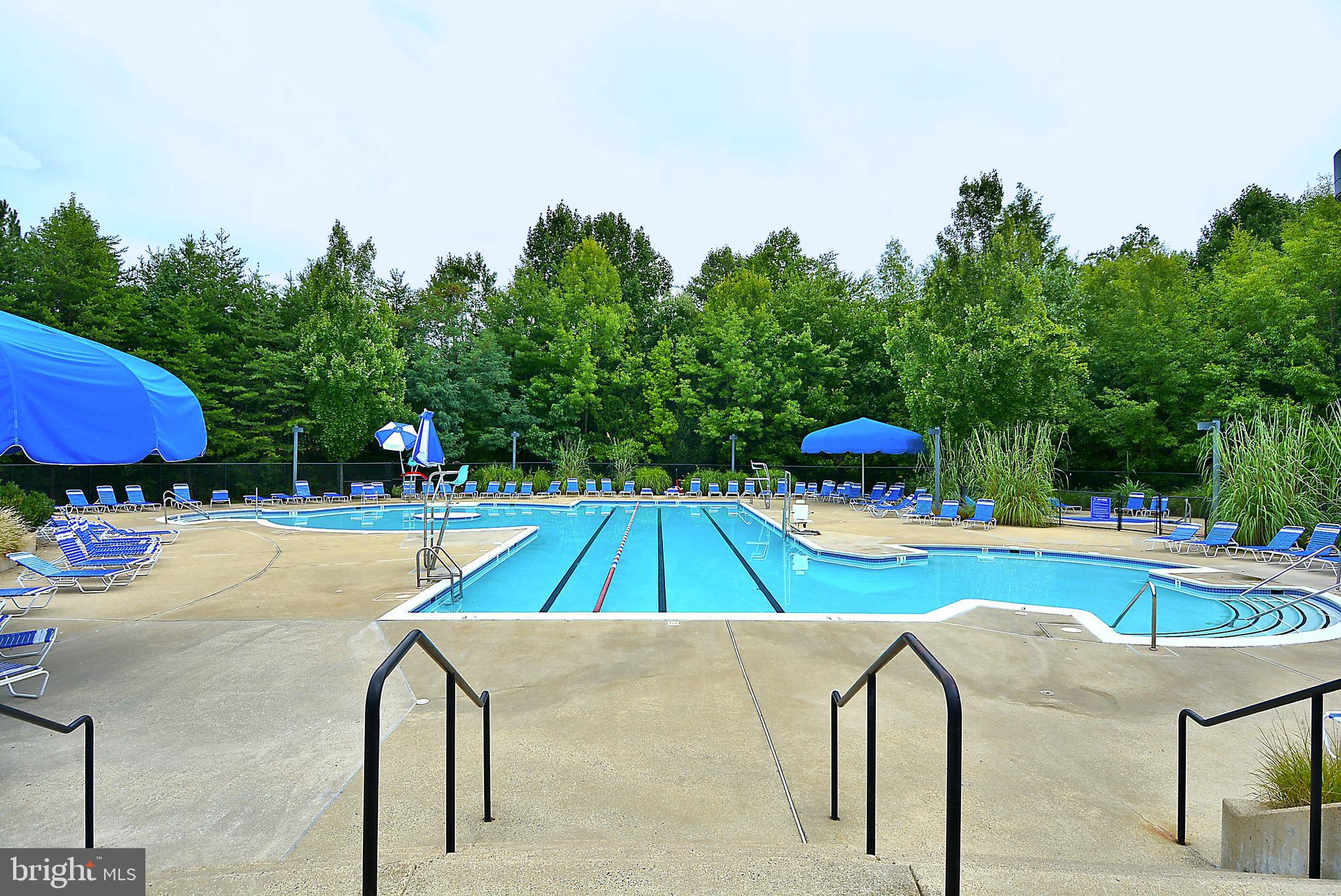 SUTTON RIDGE - Residential