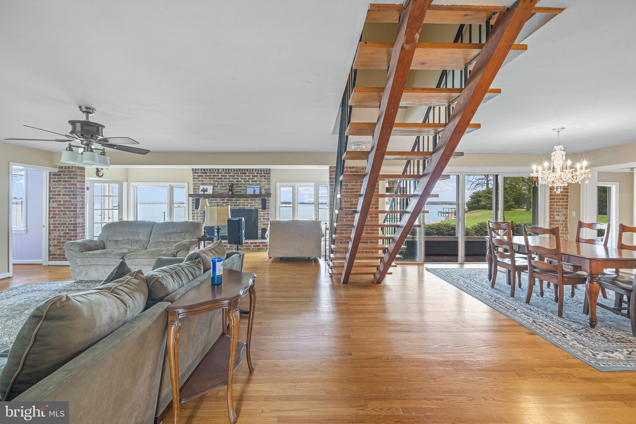 WICOMICO BEACH - Residential