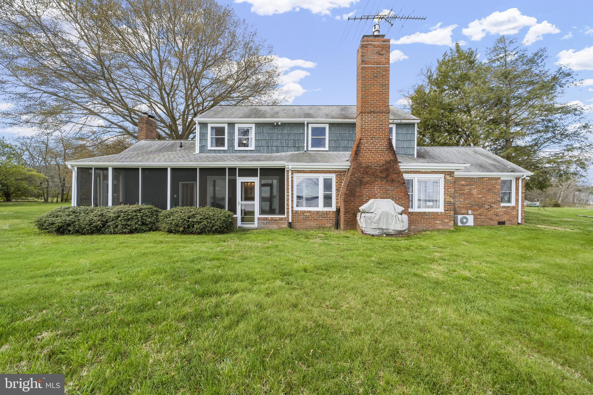 WICOMICO BEACH - Residential