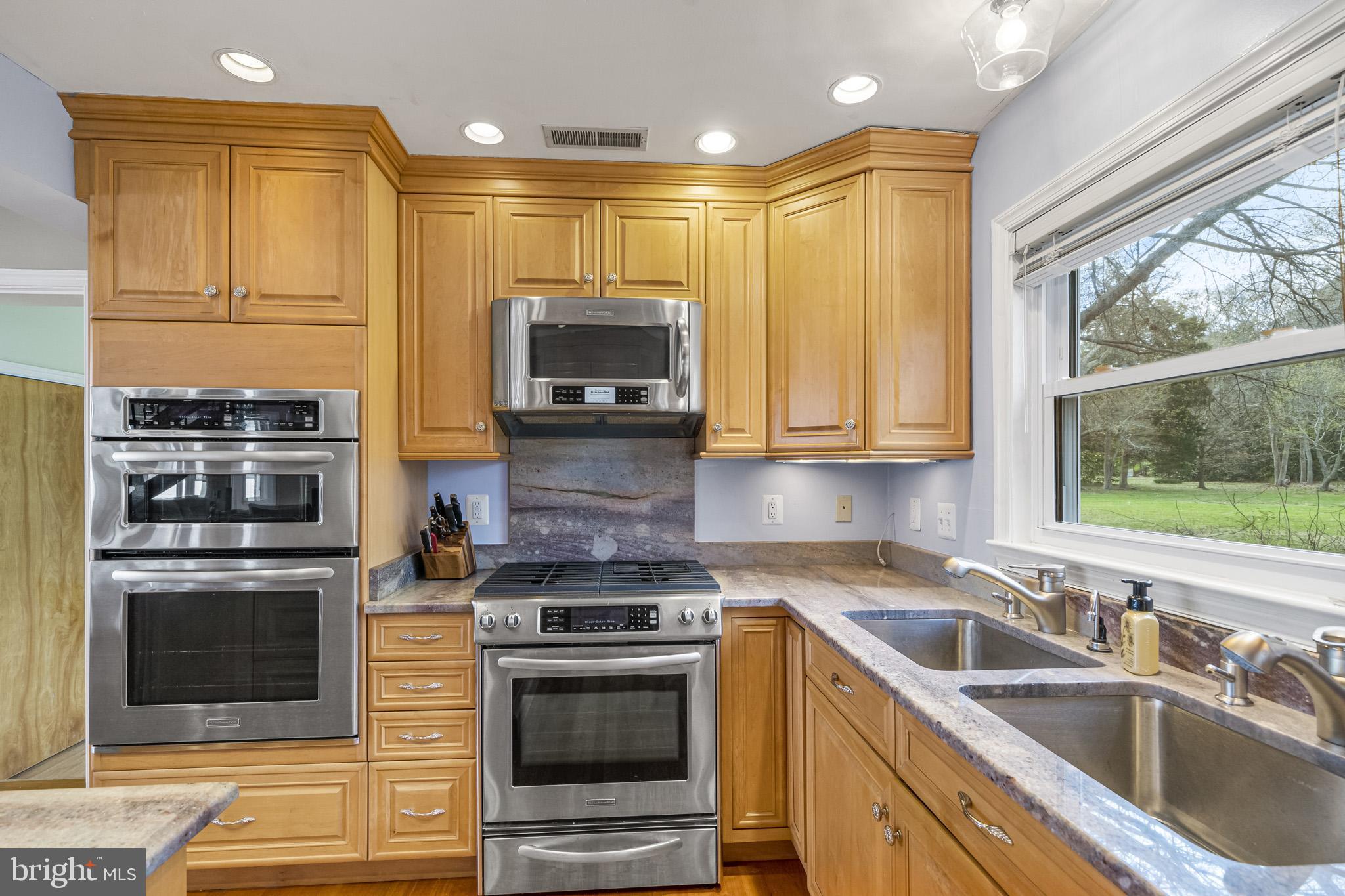 WICOMICO BEACH - Residential