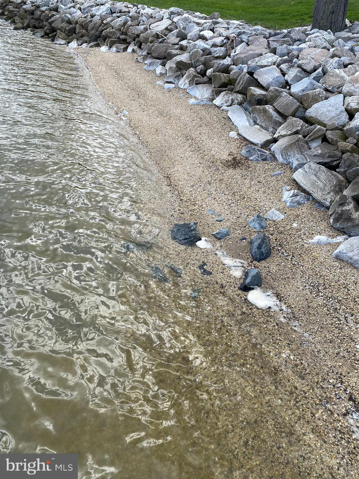 WICOMICO BEACH - Residential