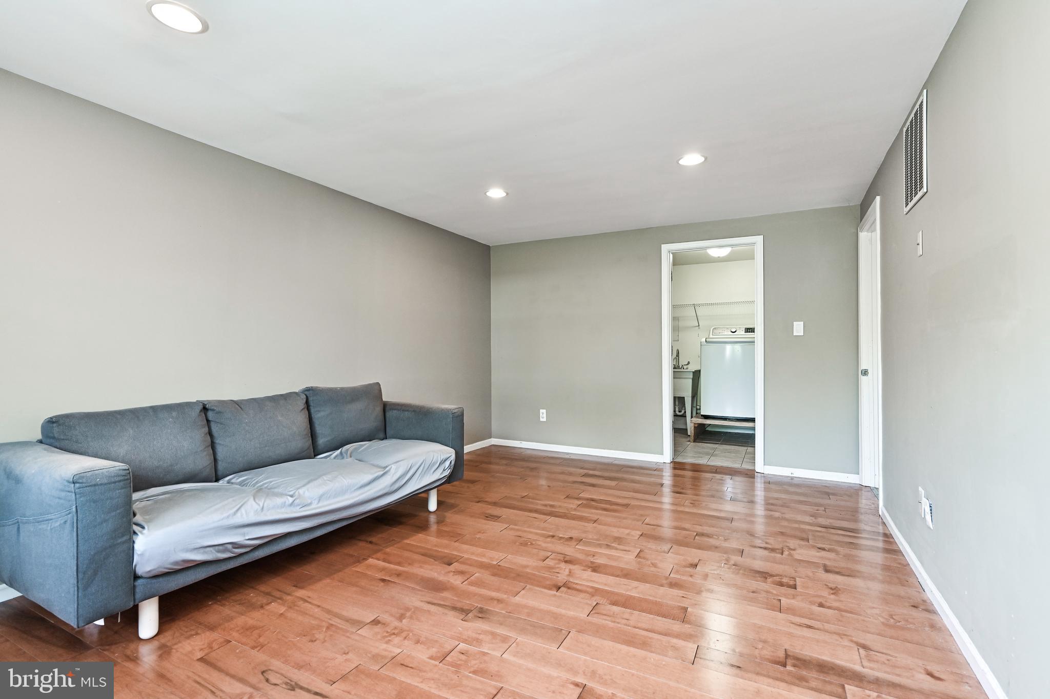 STERLING - Residential