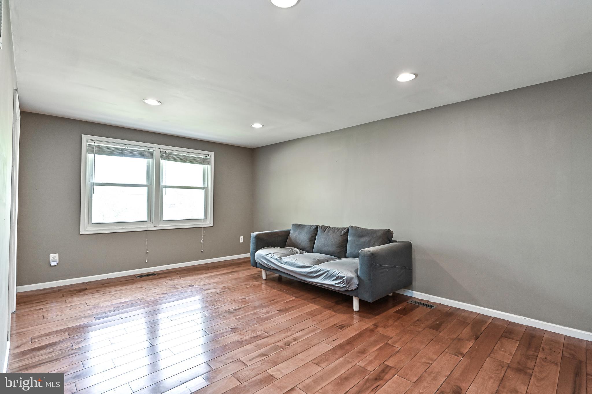 STERLING - Residential