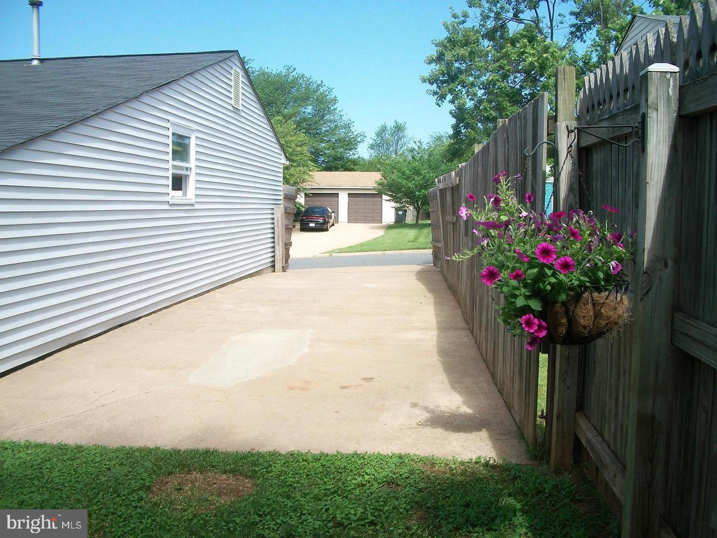 STERLING - Residential