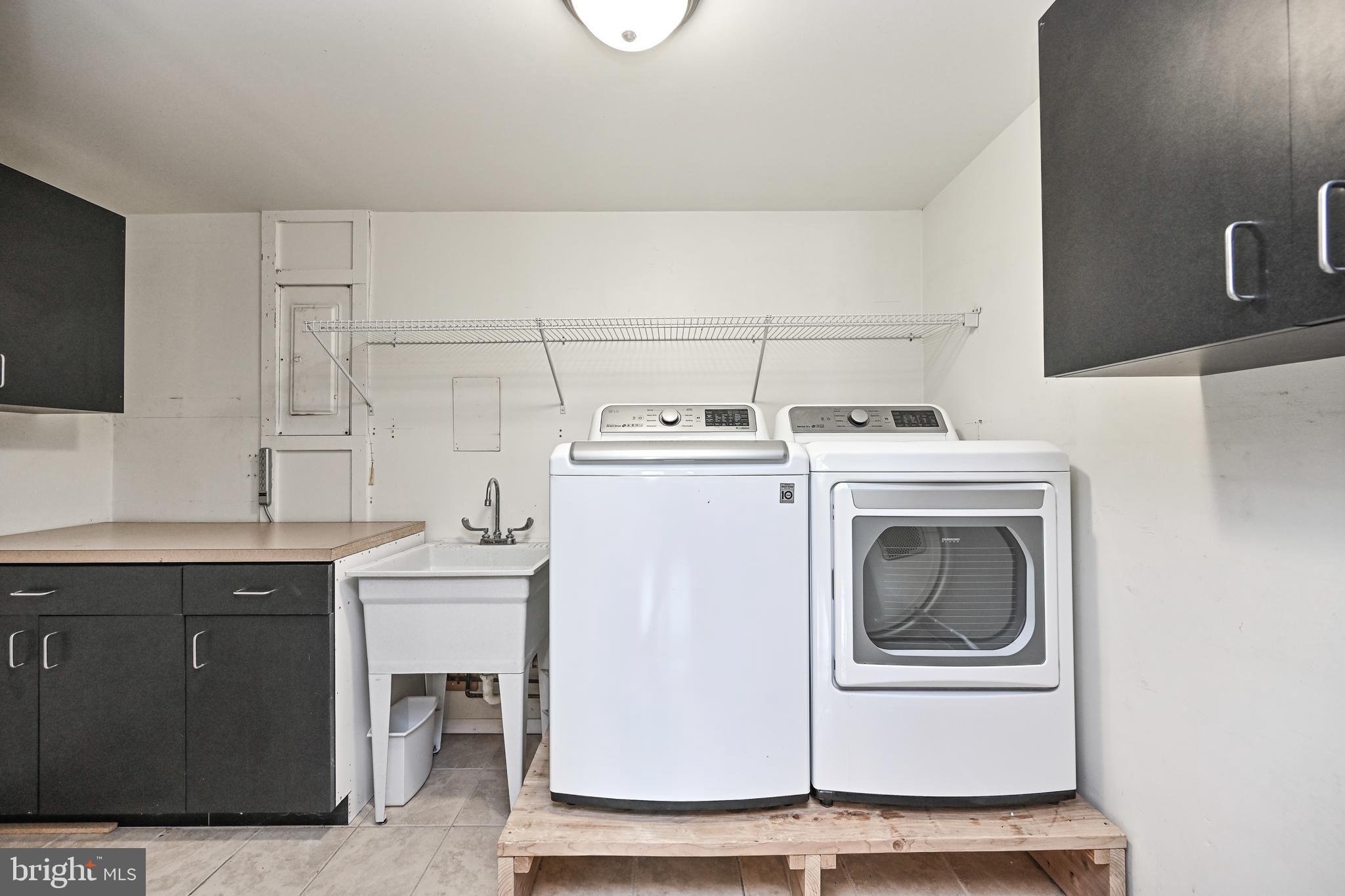 STERLING - Residential