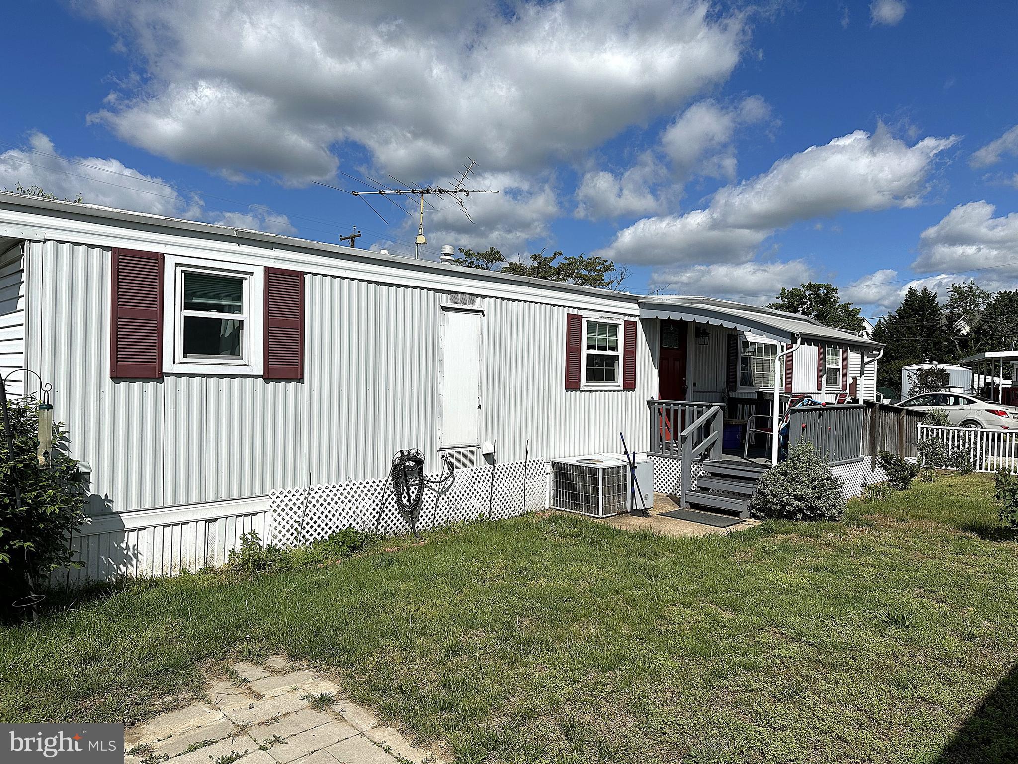 ROL PARK VILLAGE - Residential