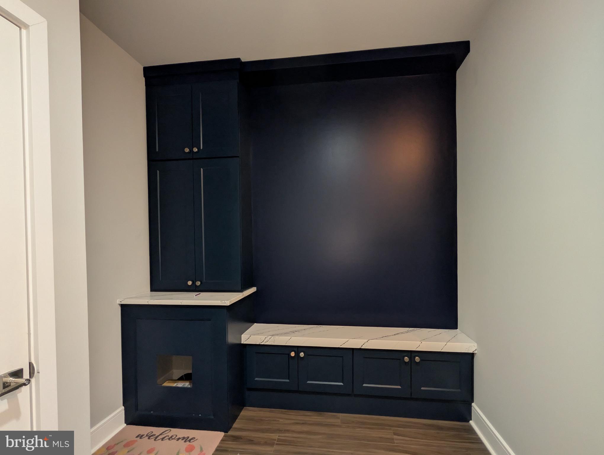 MEADOWBROOK - Residential Lease