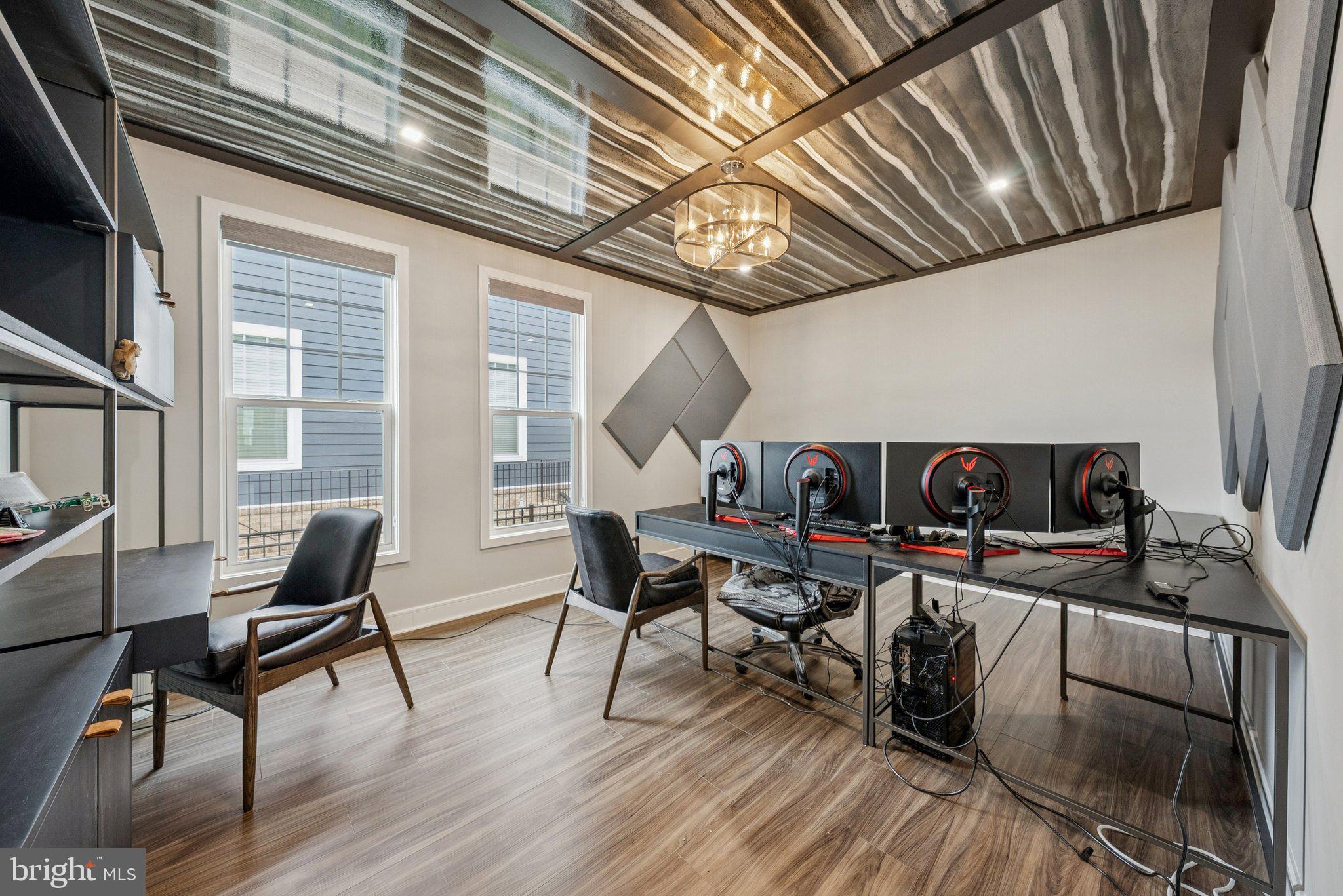 MEADOWBROOK - Residential Lease