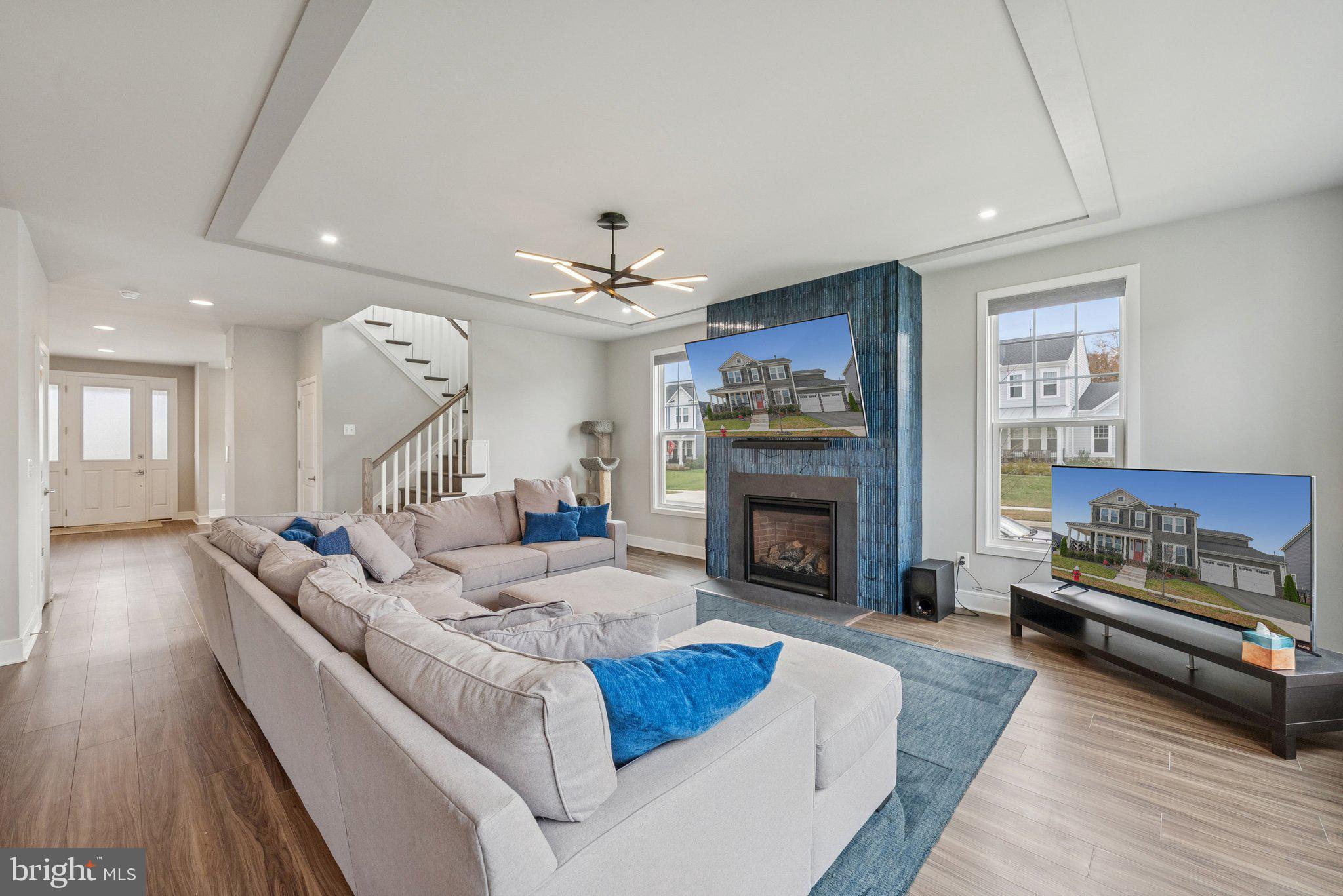 MEADOWBROOK - Residential Lease