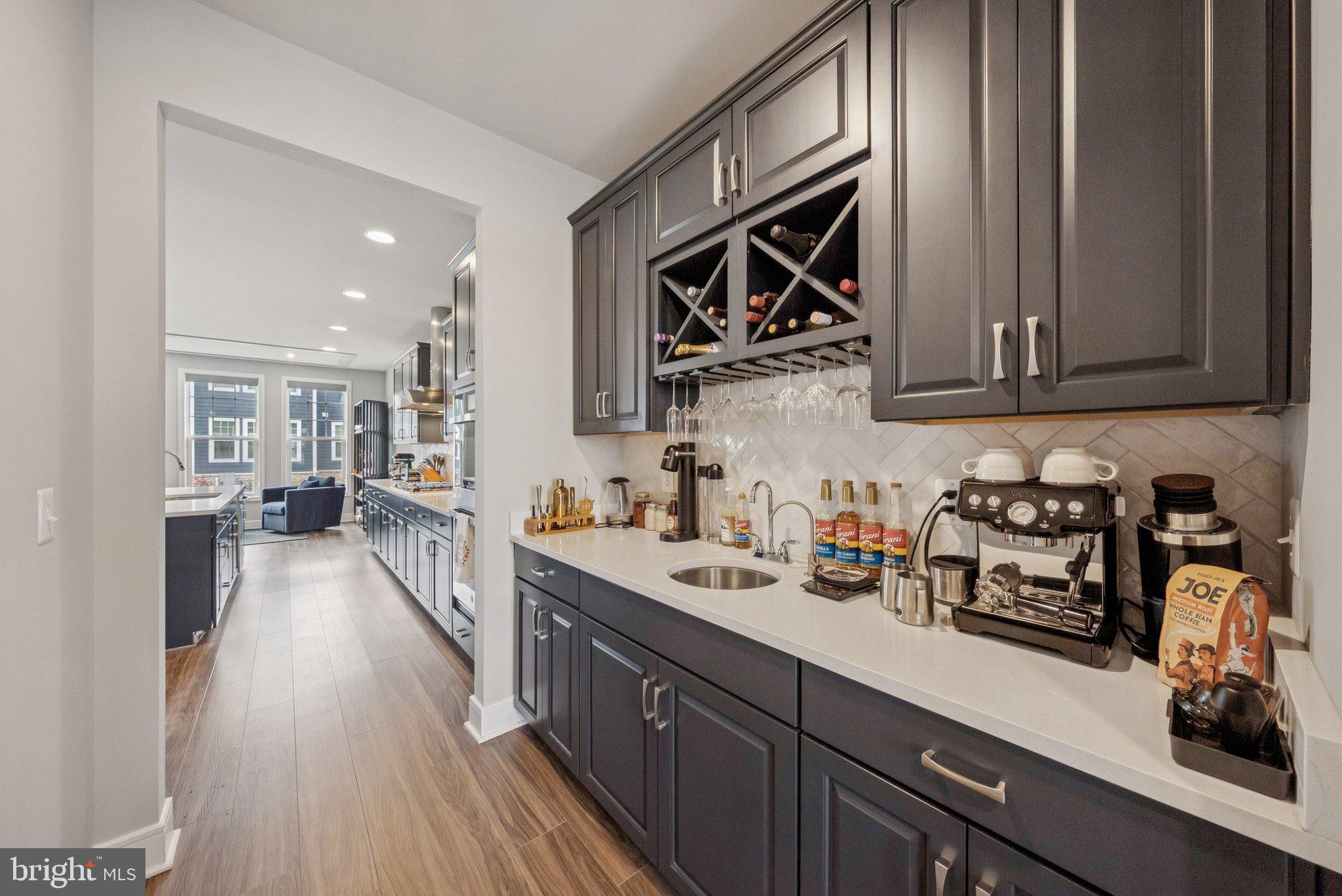 MEADOWBROOK - Residential Lease