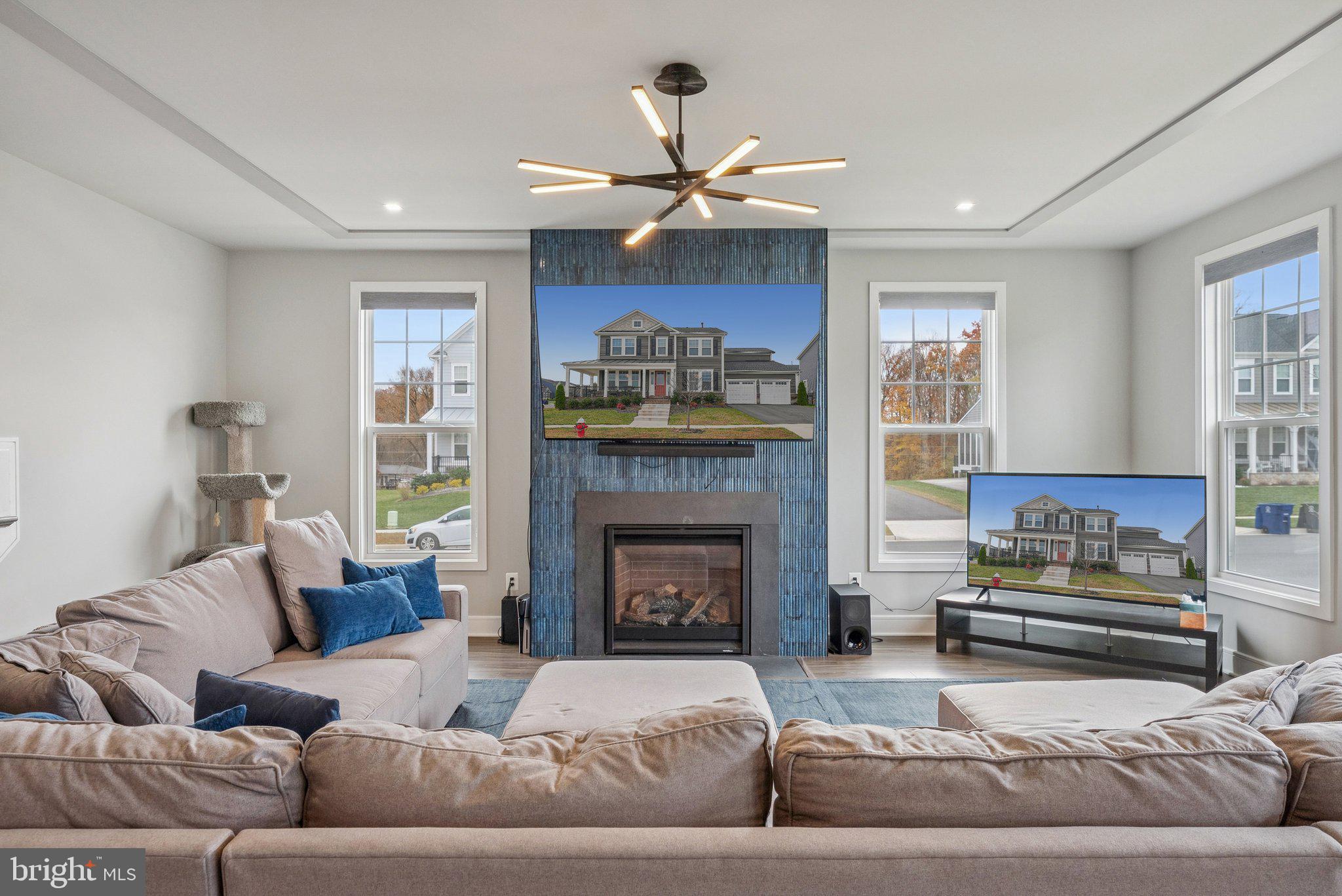 MEADOWBROOK - Residential Lease