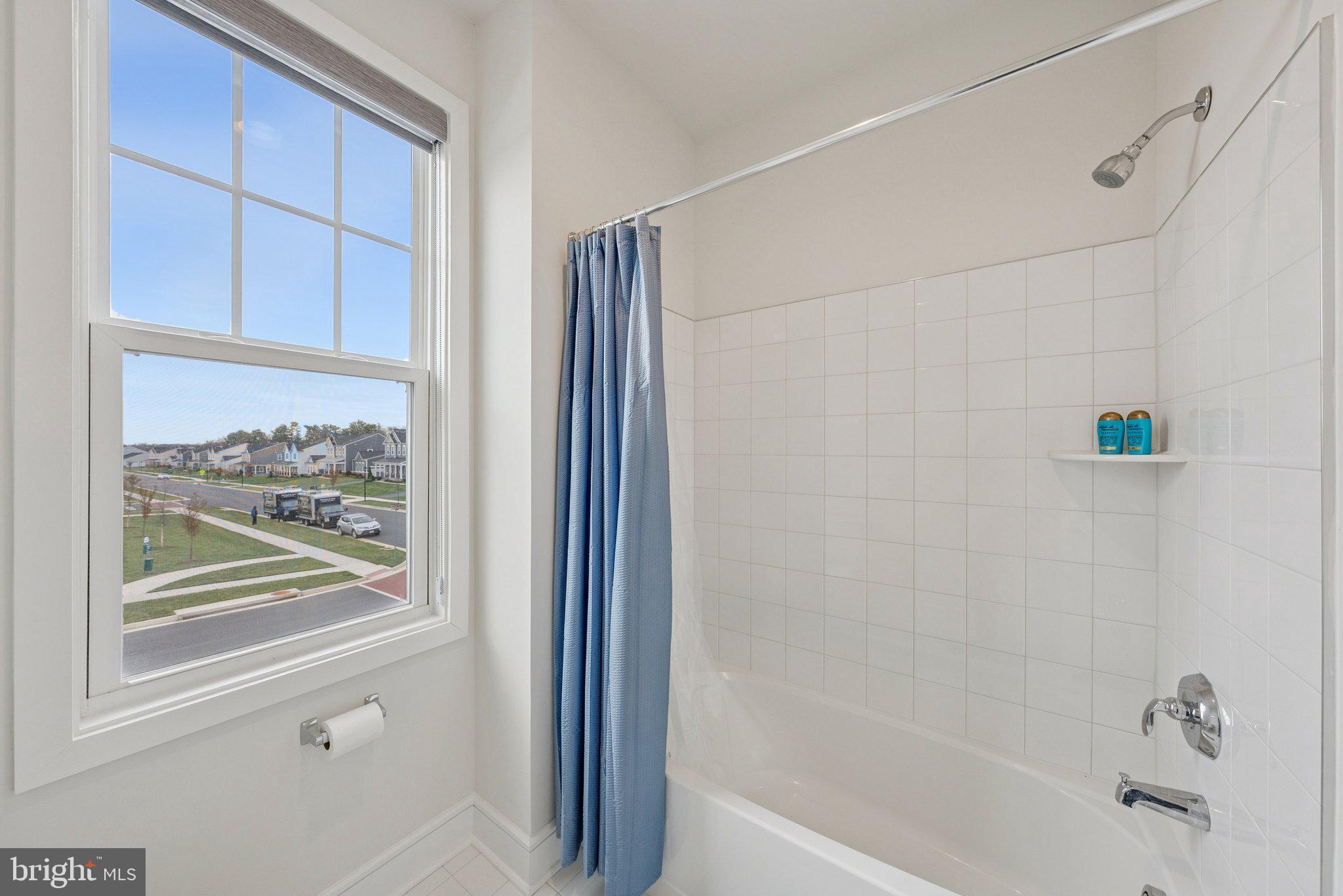 MEADOWBROOK - Residential Lease