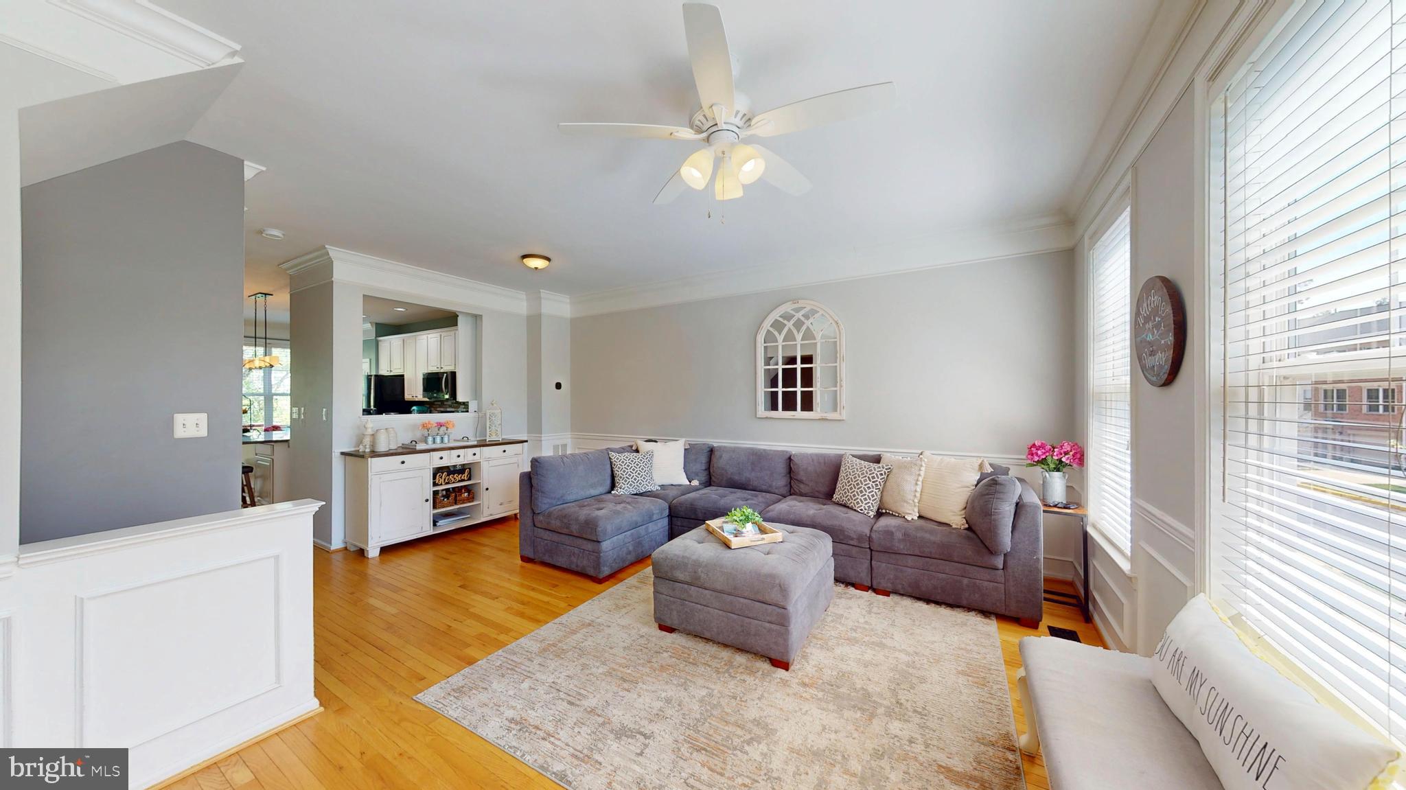 SIGNATURE AT BROADLANDS - Residential